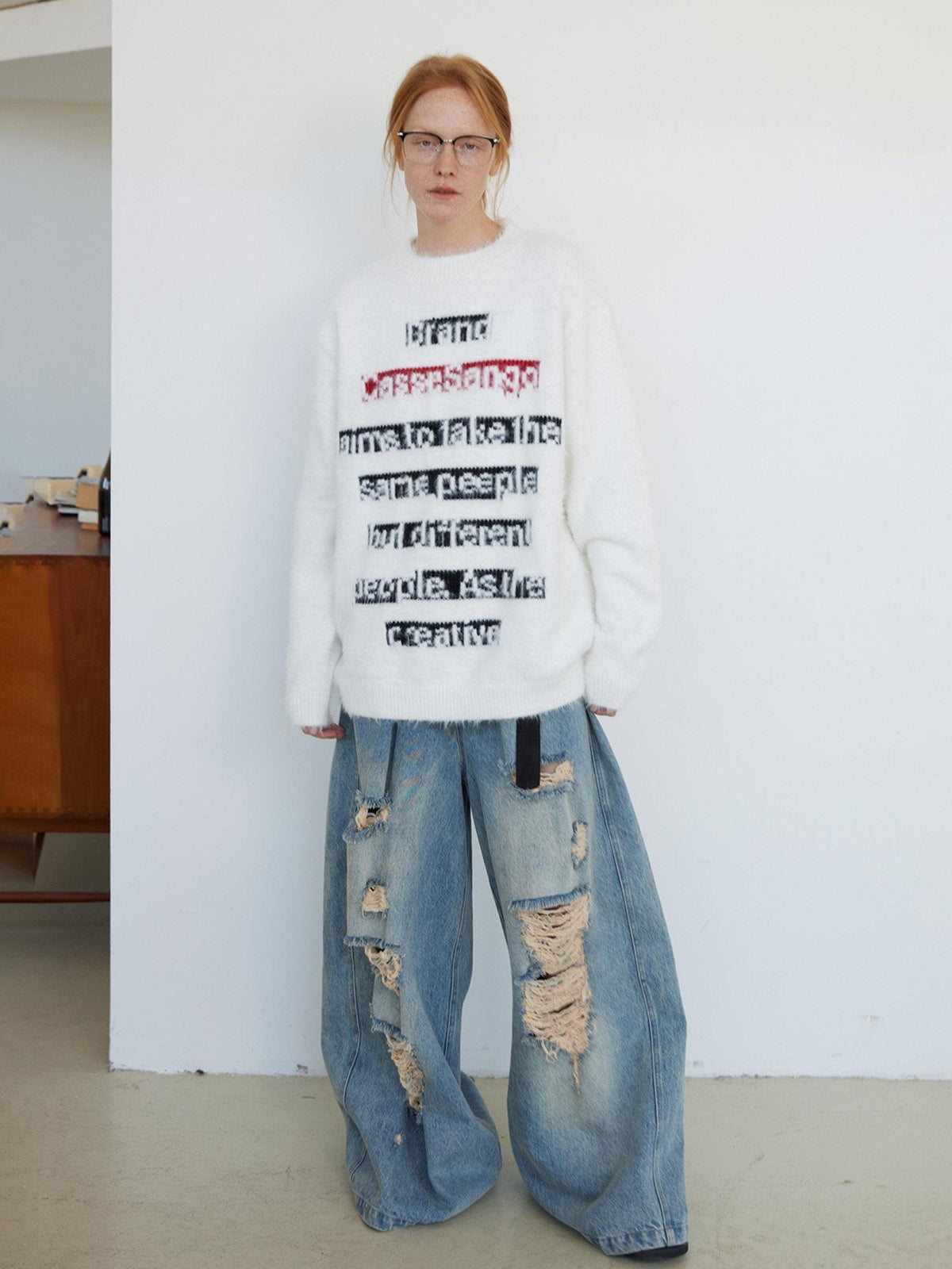 CasseSango Jacquard Letter Crewneck Pullover Trendy Youth Casual White Knit Sweaters