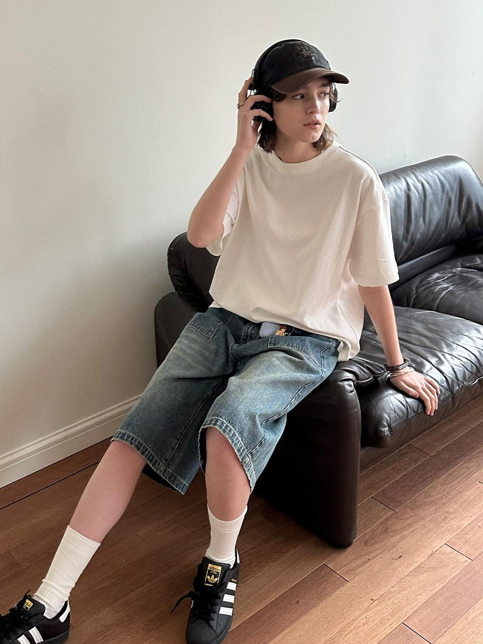 Country Moment Breathable Washed Cotton Loose Fit Roundneck Unisex Short Sleeve T-Shirts