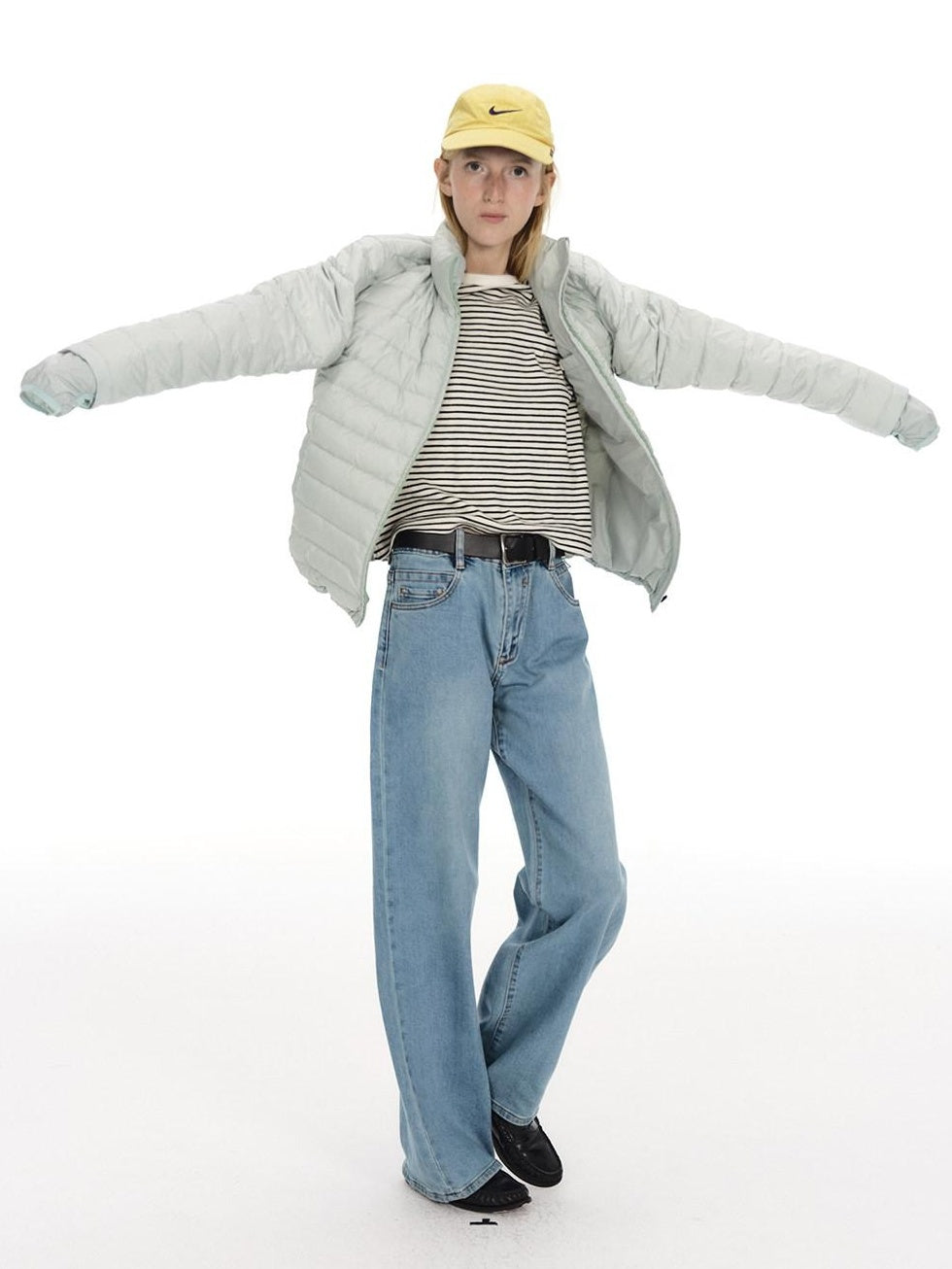 Country Moment Vintage Washed Low Rise Loose Fit Micro Stretch Casual Blue Straight Leg Jeans