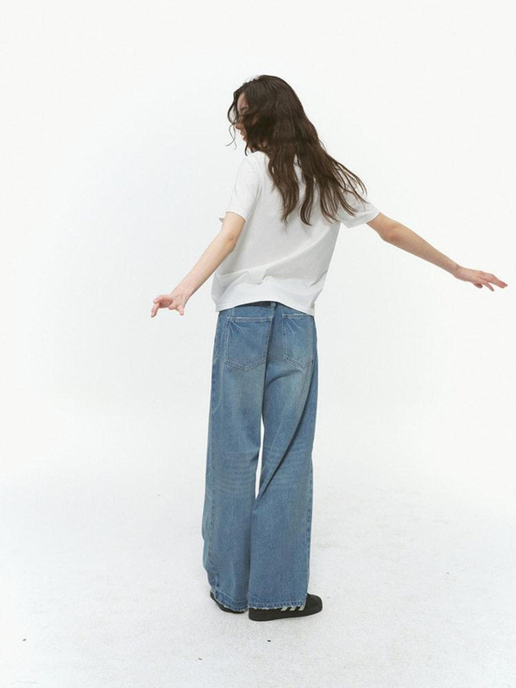 Country Moment Washed Printed Mid Rise Loose Five Pocket Casual Denim Blue Wide Leg Jeans
