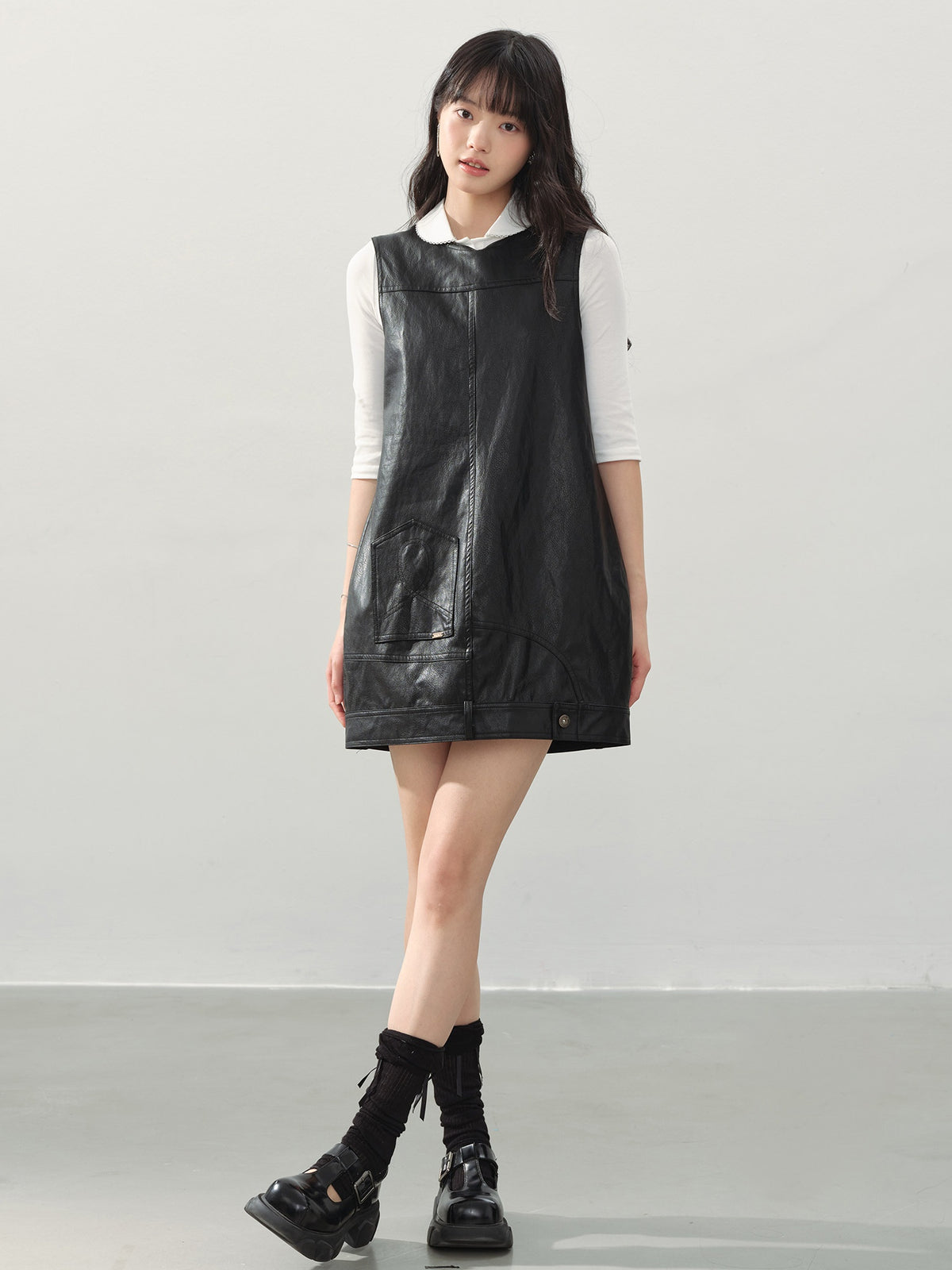DDGIRL_studio_Soft_Vintage_Pu_A_Line_Sleeveless_Round_Neck_Loose_Fit_Black_City_Mini_Dresses_MISSTT