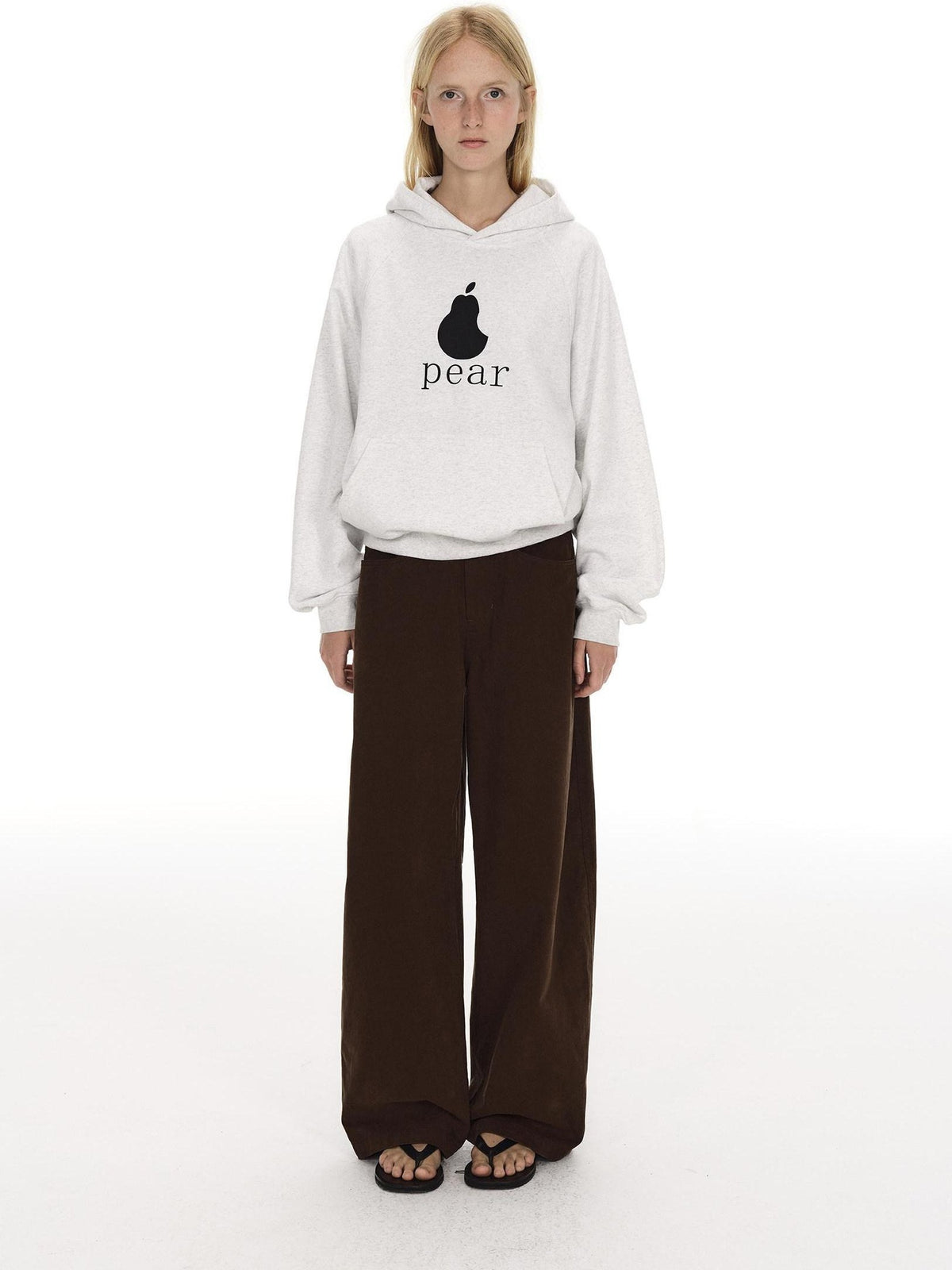Country Moment Warm Pear Print Loose Fit Short Pullover Unisex Gray Cotton Blend Hoodie
