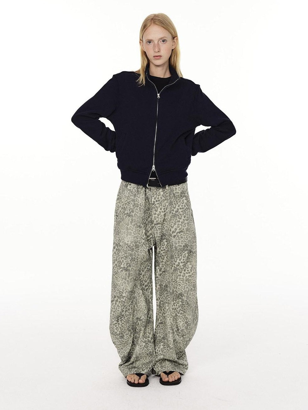 Country Moment 100% Cotton Mid Rise Relaxed Fit Leopard Print Zipper Fly Unisex Wide Leg Jeans
