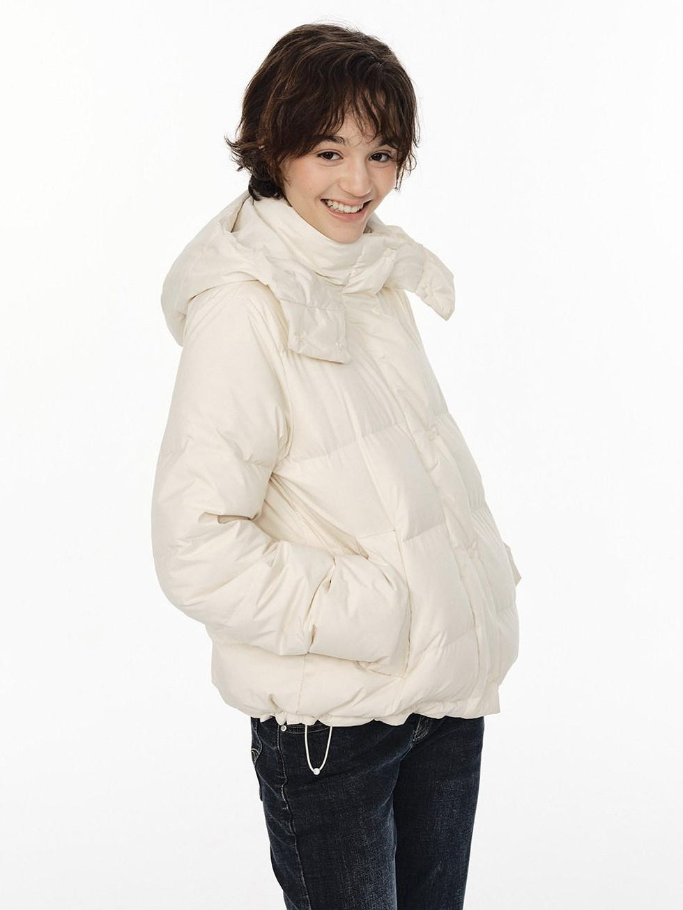 Country Moment 650Fp White Duck Down Cozy Cropped Detachable Hood Women Zipper Down Jackets