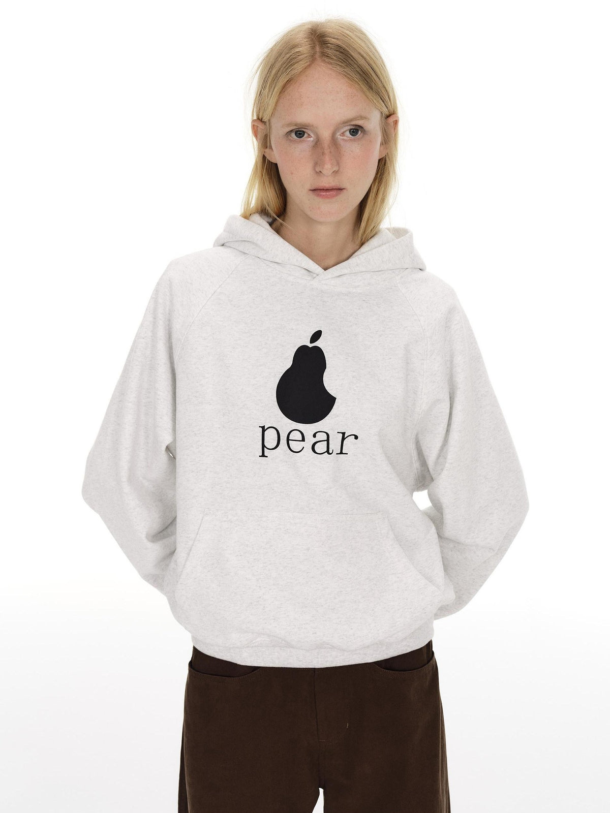 Country Moment Warm Pear Print Loose Fit Short Pullover Unisex Gray Cotton Blend Hoodie