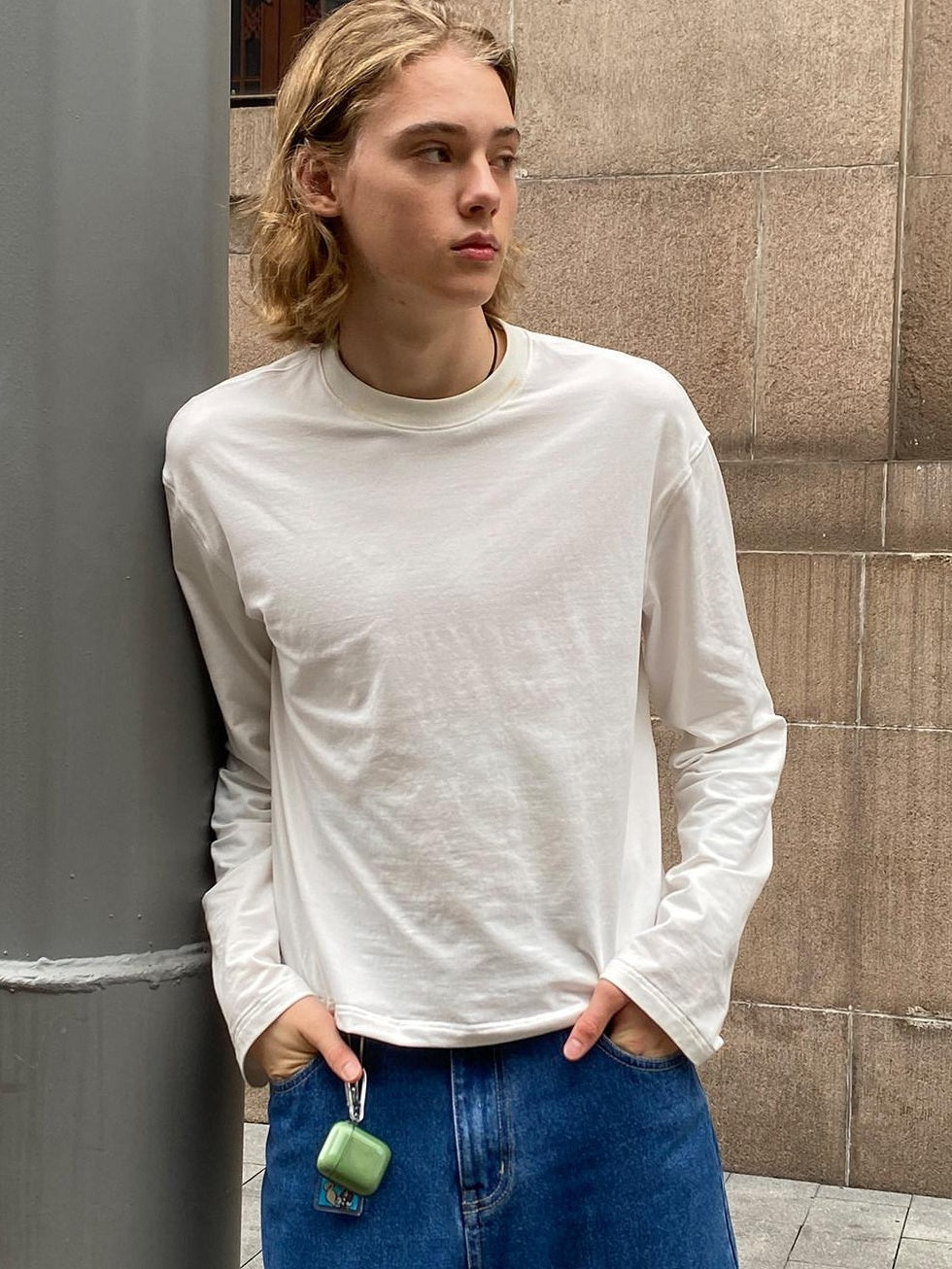 Country Moment Skin Friendly Breathable Cotton Relaxed Unisex Crew Neck Long Sleeve T-Shirts