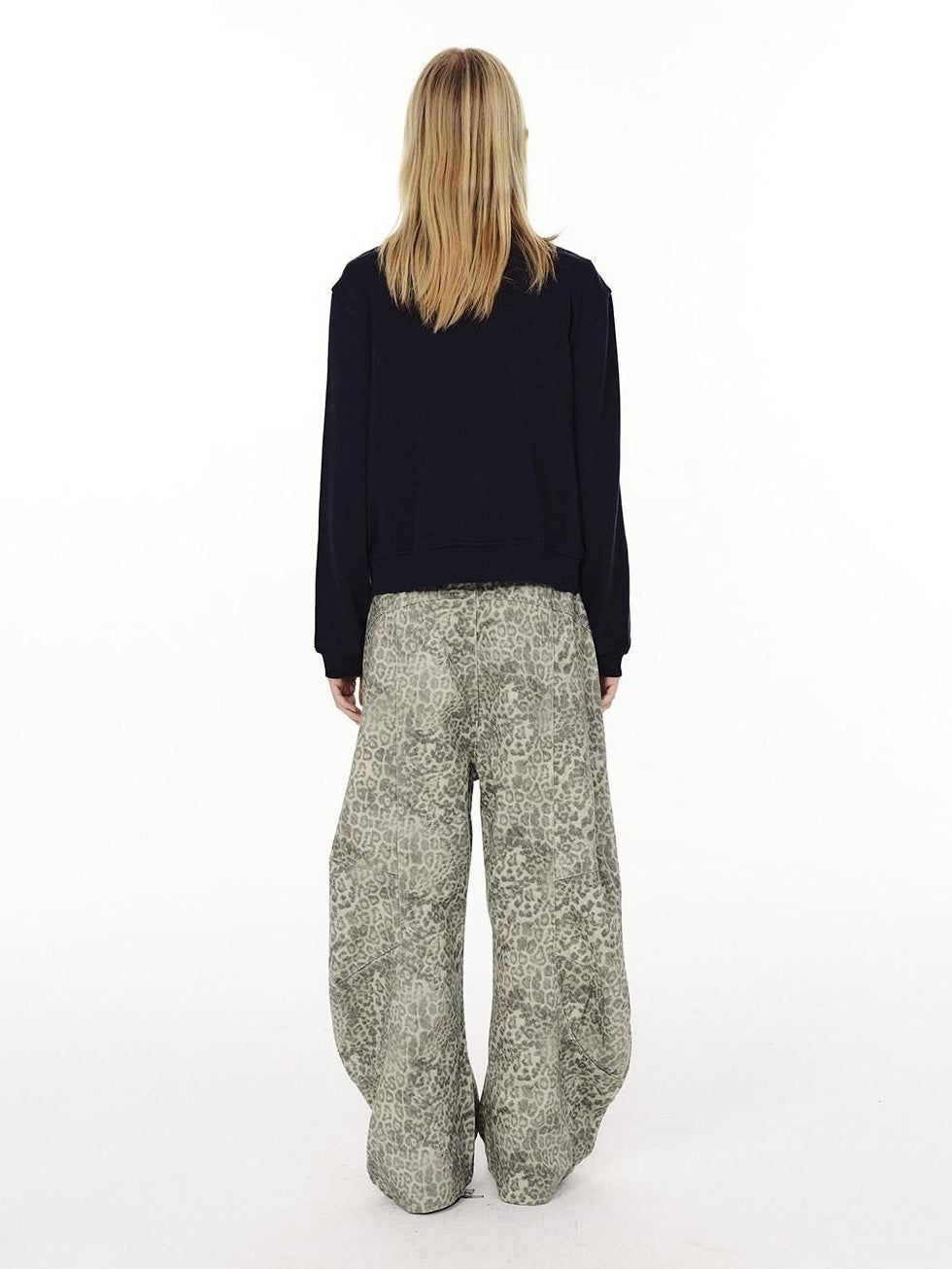 Country Moment 100% Cotton Mid Rise Relaxed Fit Leopard Print Zipper Fly Unisex Wide Leg Jeans