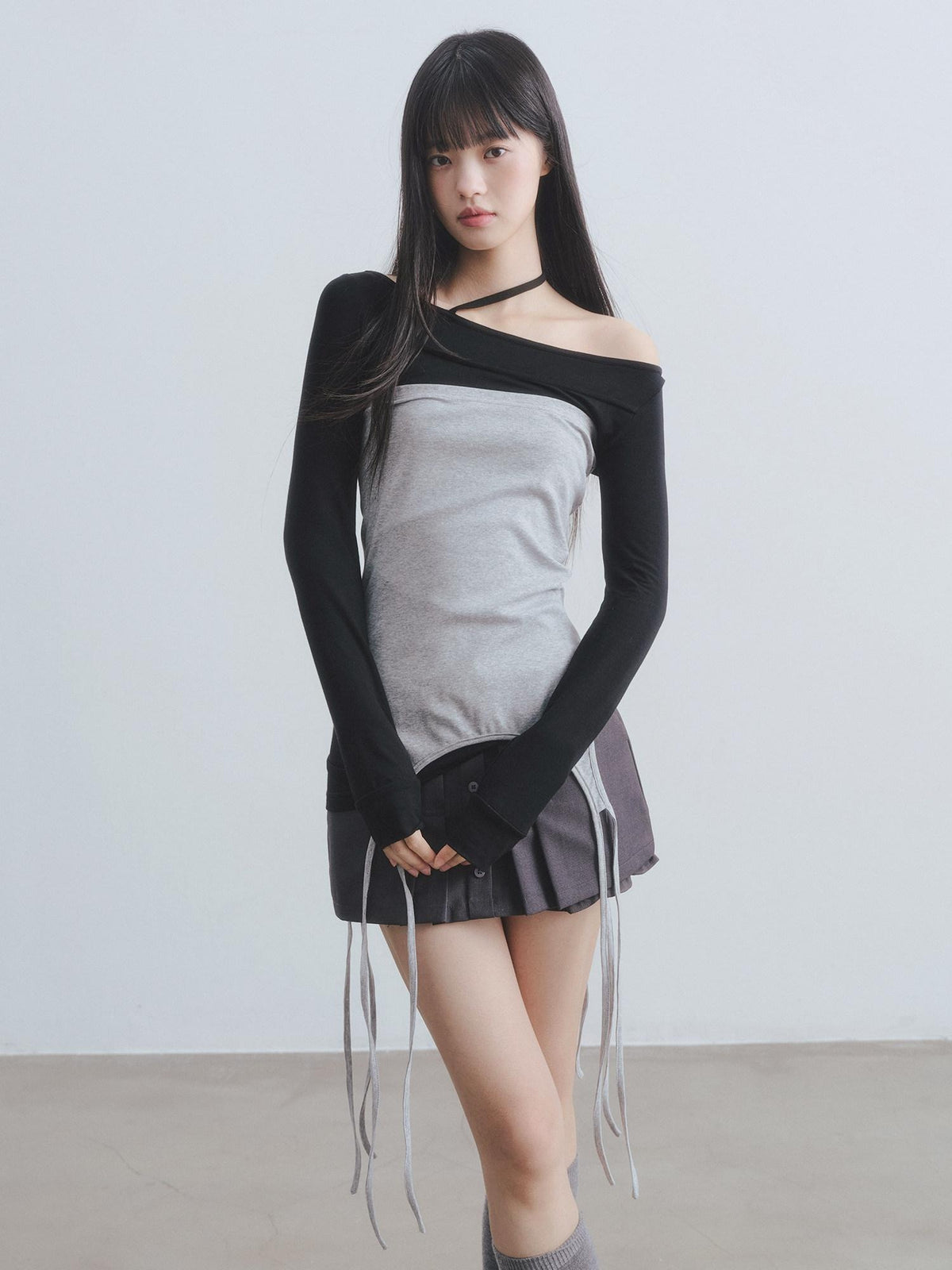 DDGIRL studio Breathable Patchwork Neckline Women Regular Contrast Cami Long Sleeve T-Shirts