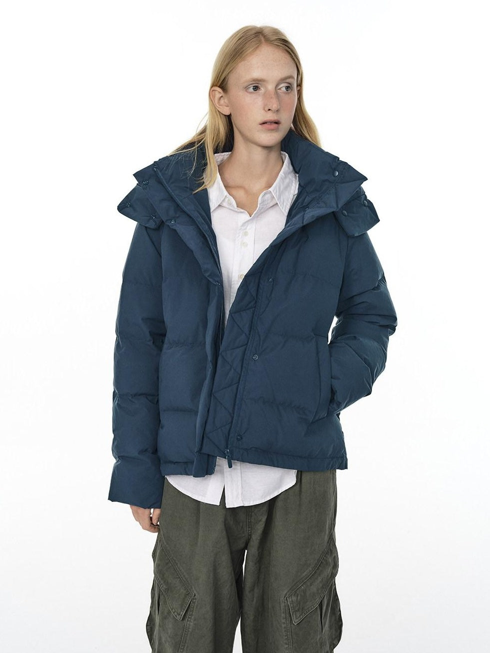 Country Moment 650Fp White Duck Down Cozy Cropped Detachable Hood Women Zipper Down Jackets