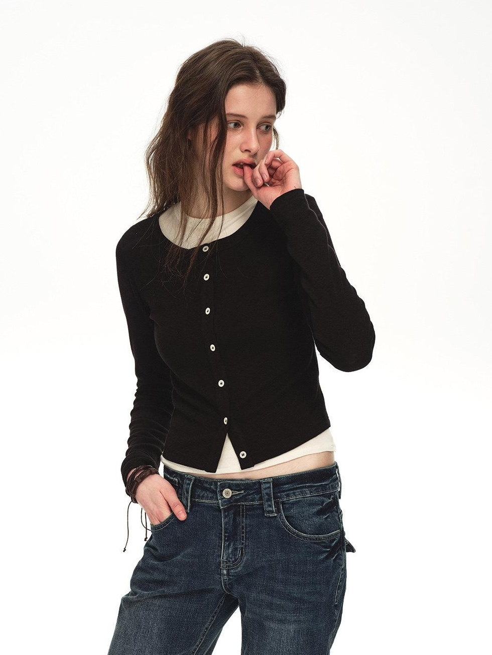 Country Moment Soft Cotton Blend Slim Cropped Round Neck Women Black Button Cardigans