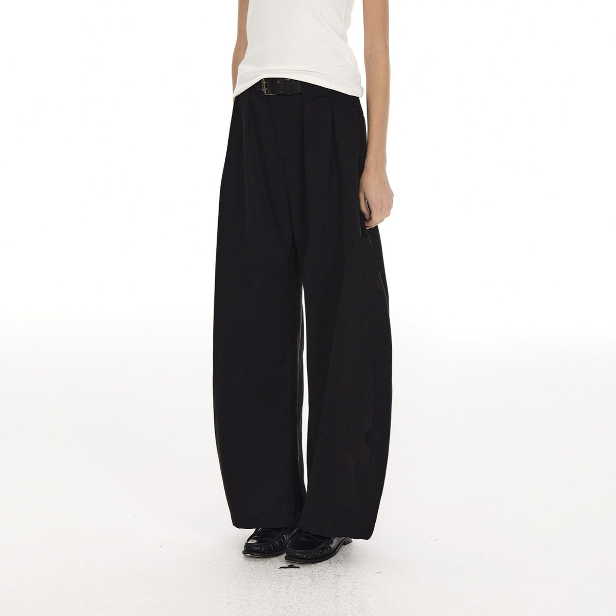 Country_Moment_Breathable_Pleated_Mid_Rise_Black_Polyester_Zipper_Fly_Wide_Leg_Pants_MISSTT