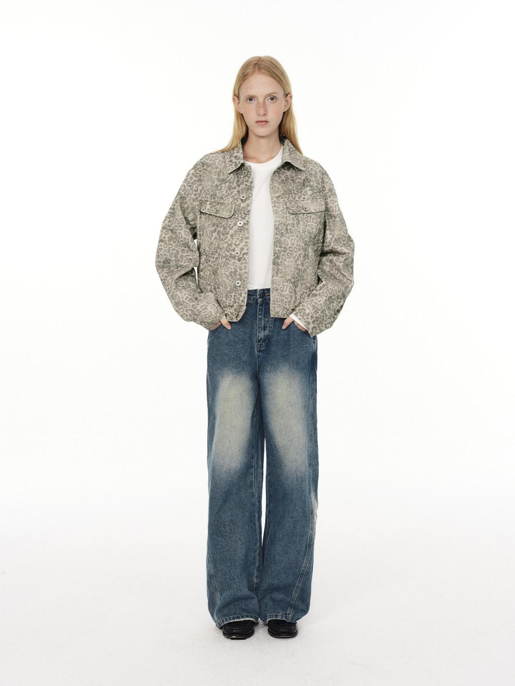 Country Moment Soft Cotton Blend Mid Rise Relaxed Vintage Gradient Blue Straight Leg Jeans