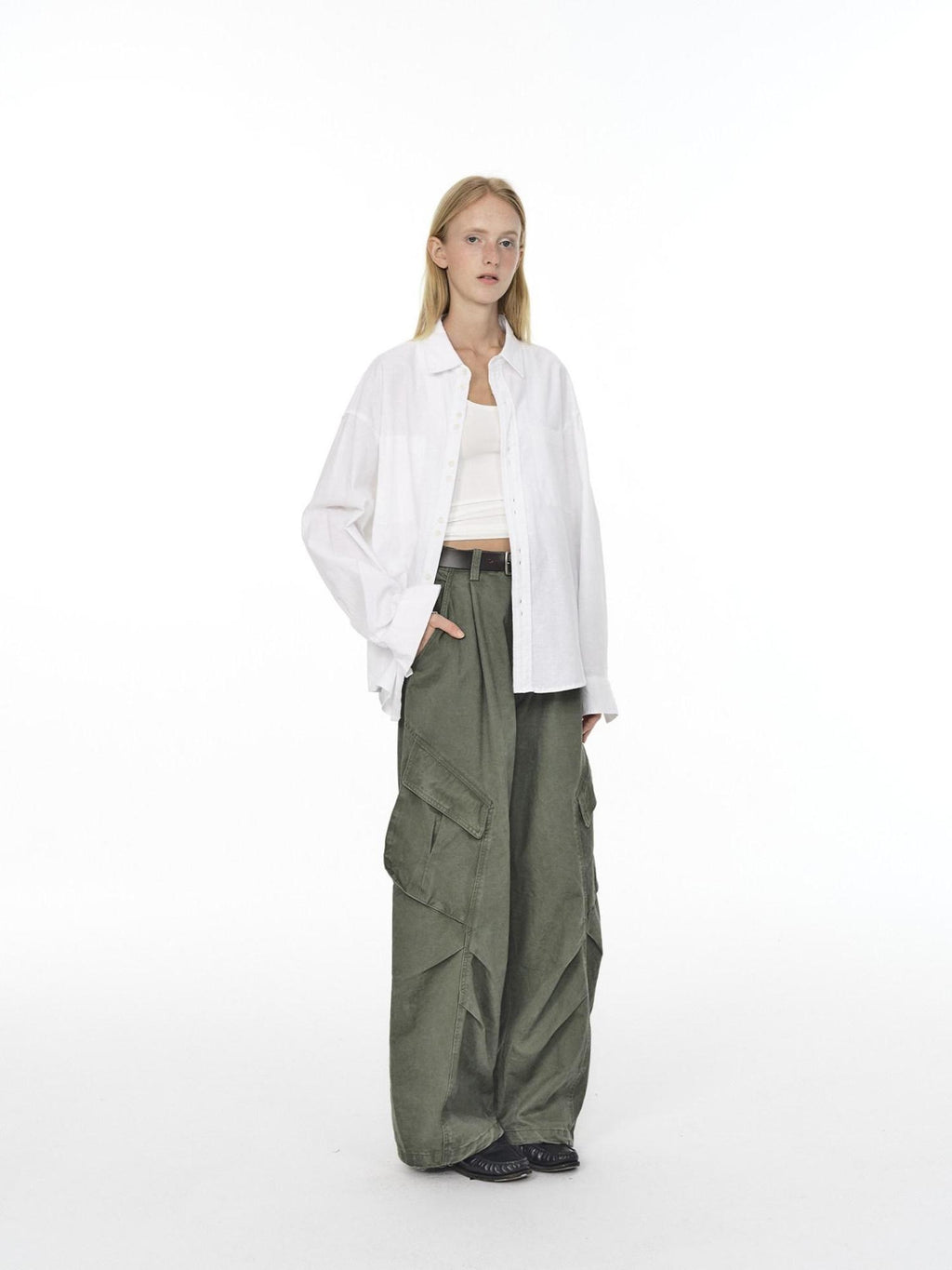 Country Moment Durable Cotton Loose Fit Workwear Button Fly Utility Pockets Cargo Pants