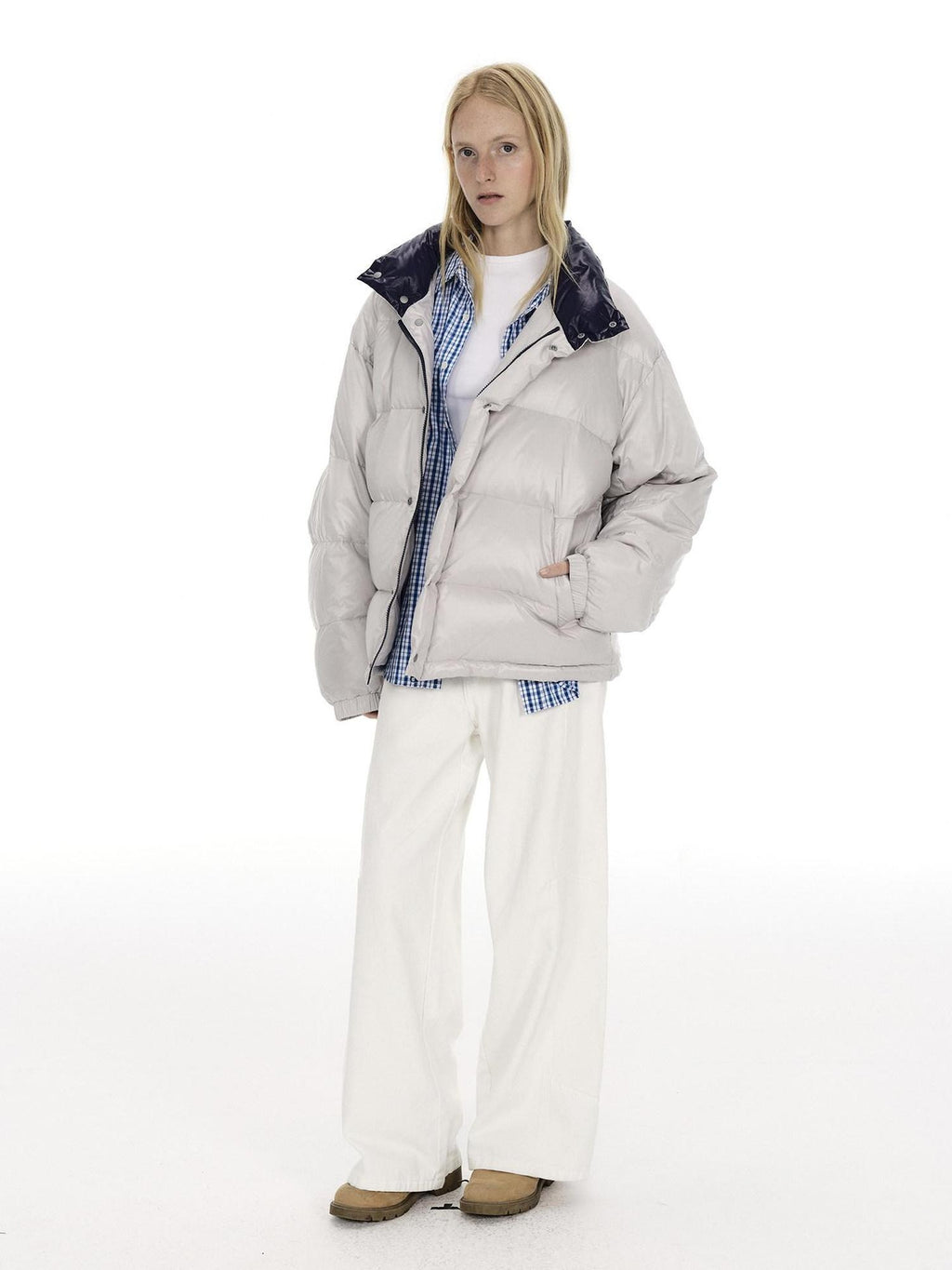 Country Moment 90 Percent White Duck Down Nylon Loose Fit Stand Collar City Casual Down Jackets