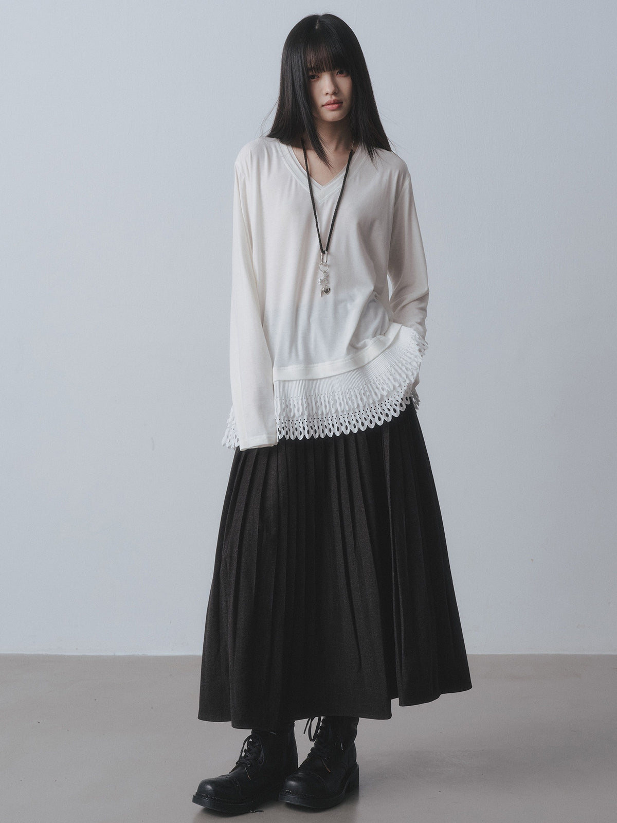 DDGIRL_studio_Soft_Breathable_V-neck_Patchwork_Loose_Fit_Women_White_Long_Sleeve_T-Shirts_MISSTT