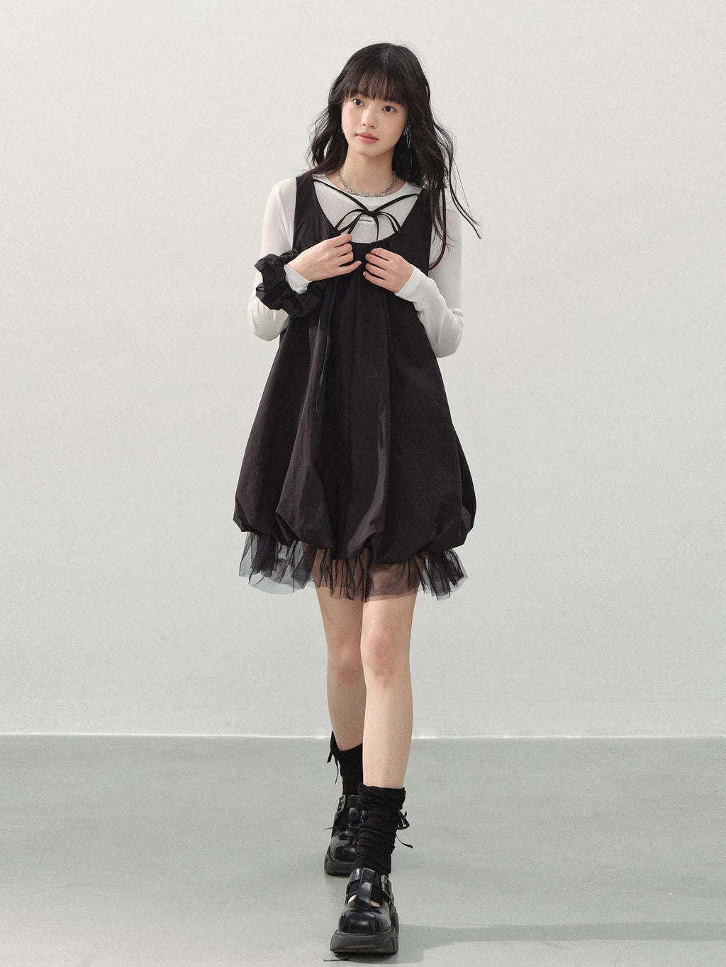 DDGIRL studio Sweet Mesh A Line Black Loose Waist Bubble Skirt U Neck Work Top & Skirt Sets