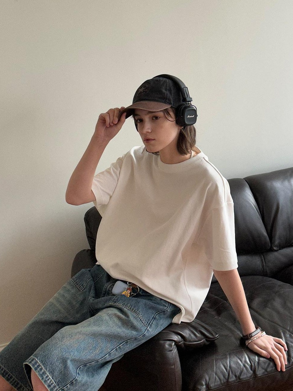 Country Moment Breathable Washed Cotton Loose Fit Roundneck Unisex Short Sleeve T-Shirts