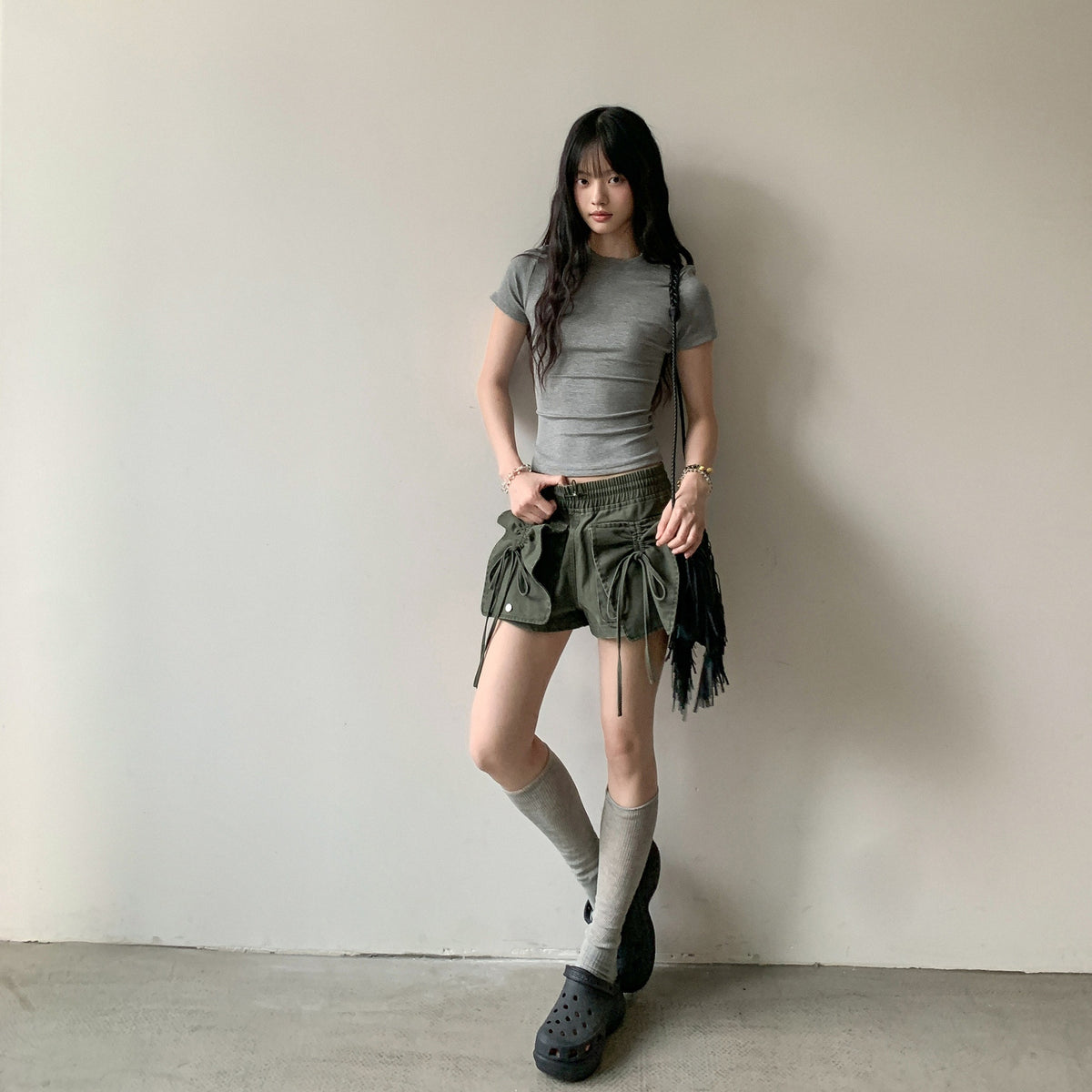 DDGIRL_studio_High_Waist_Faded_96_Percent_Cotton_Wide_Leg_Loose_Fit_Army_Green_Denim_Shorts_MISSTT