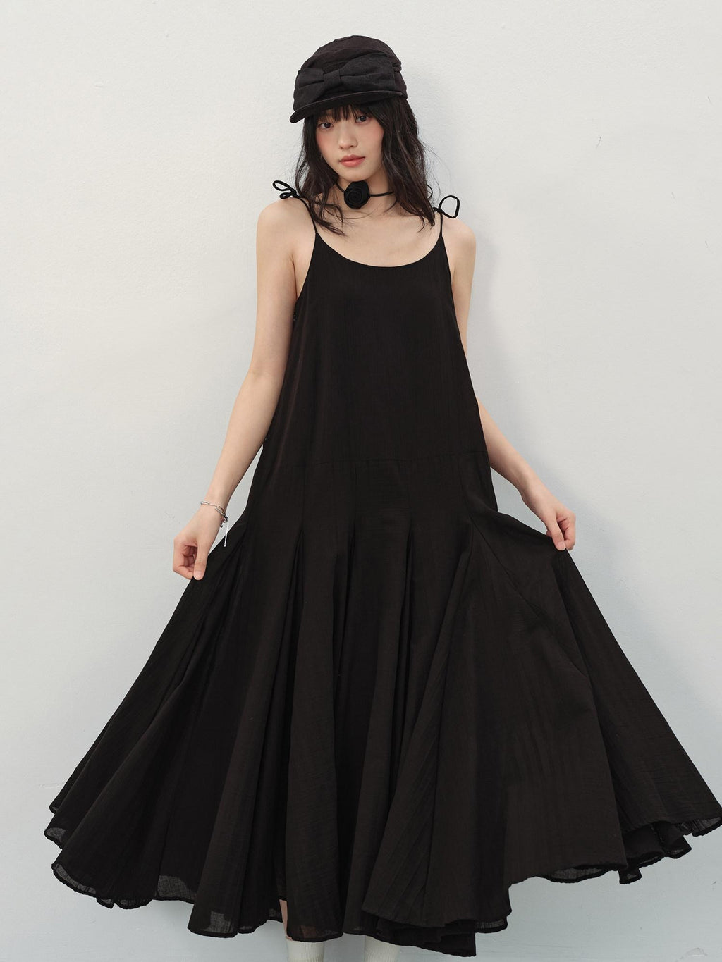DDGIRL studio Soft Washed Cotton Pleated Elegant A Line U Neck Sleeveless Black Midi Dresses