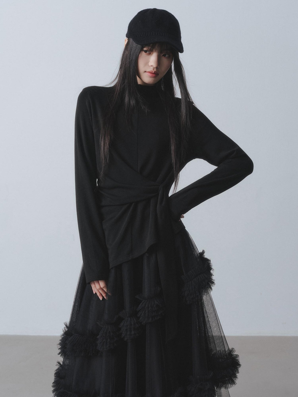 DDGIRL studio Soft Breathable Slim Spliced Tie Women Black Round Neck Long Sleeve T-Shirts