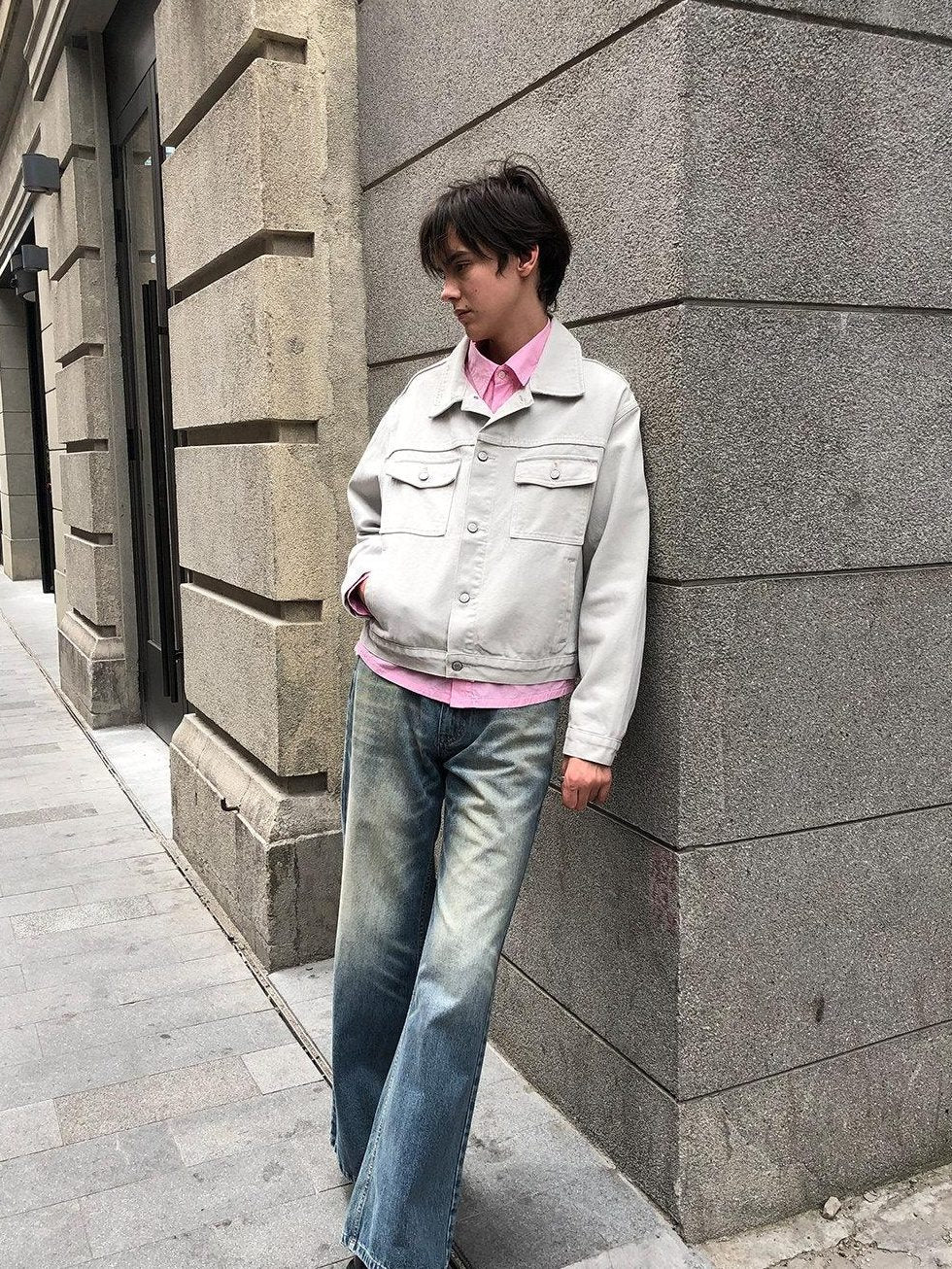Country Moment Loose Fit Cropped Lapel Unisex 100 Percent Cotton Solid Grey Denim Jackets