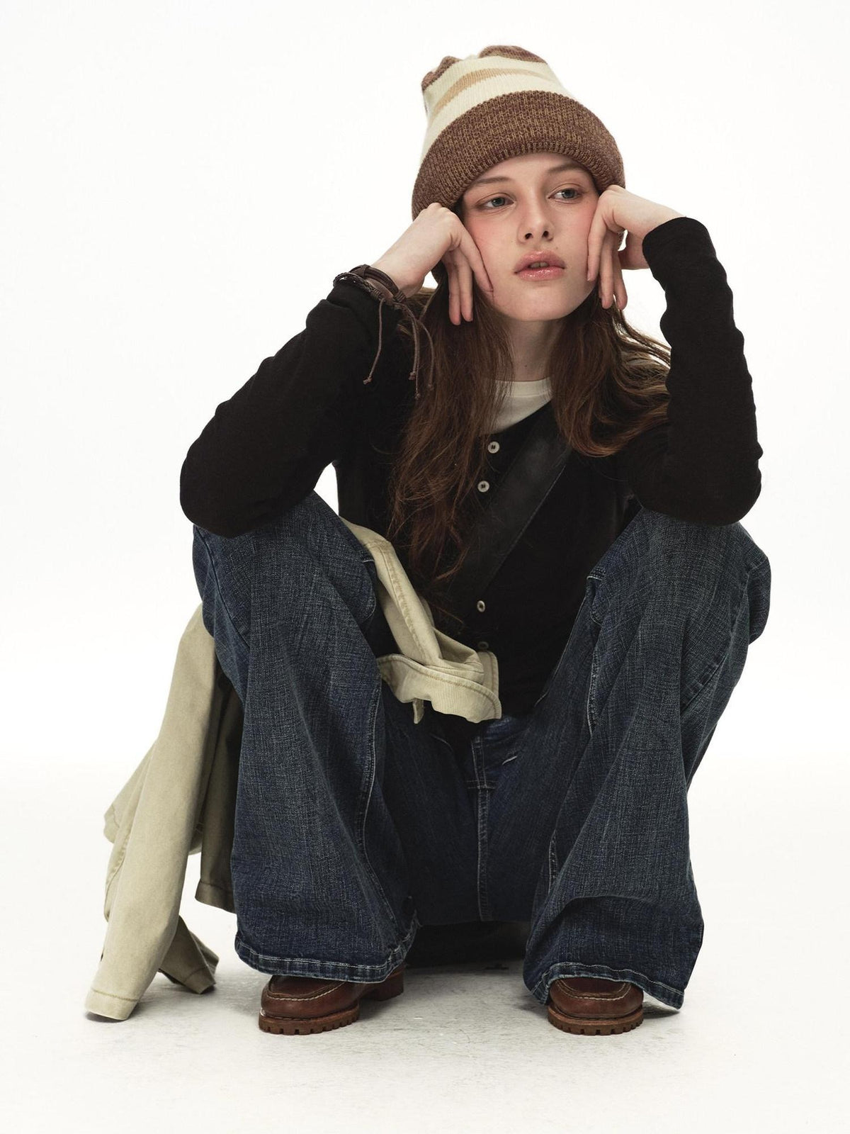 Country Moment Soft Cotton Blend Slim Cropped Round Neck Women Black Button Cardigans