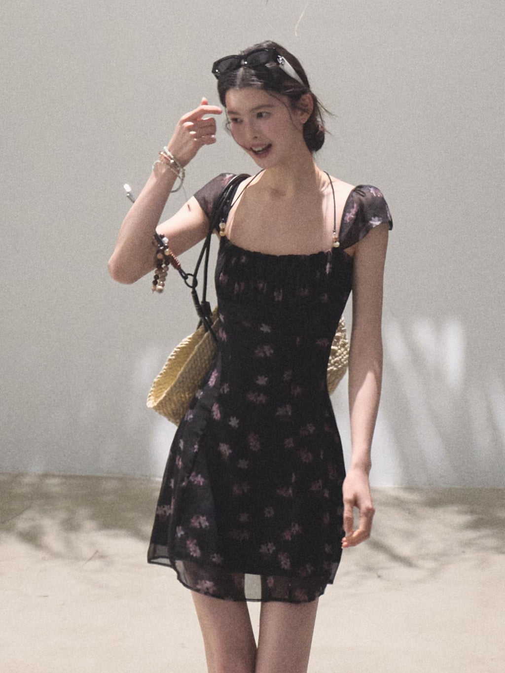 7 OAKMOO Flattering Cinched Waist Halter Neck Printed Soft Polyester Mini Dresses