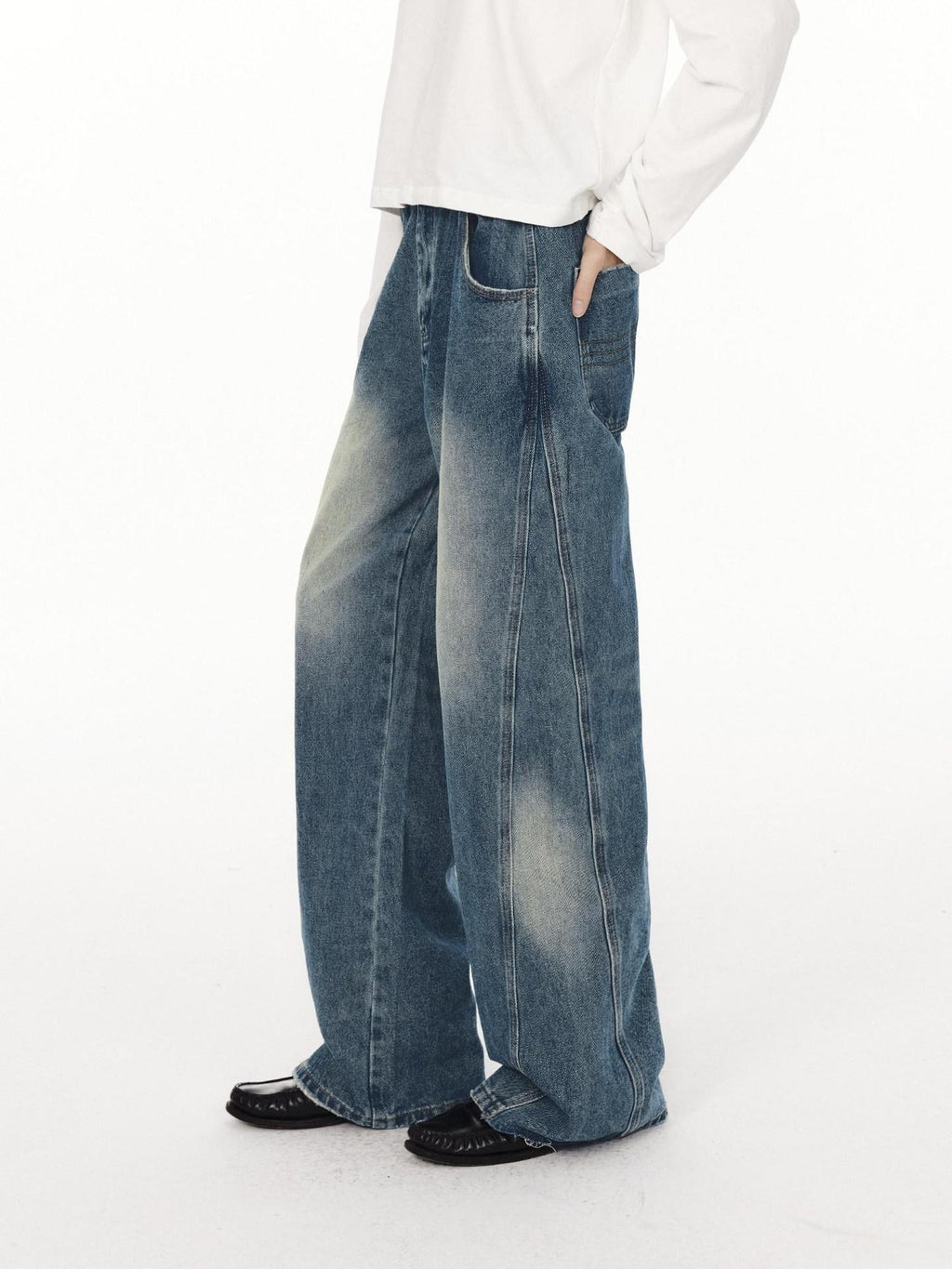 Country Moment Soft Cotton Blend Mid Rise Relaxed Vintage Gradient Blue Straight Leg Jeans
