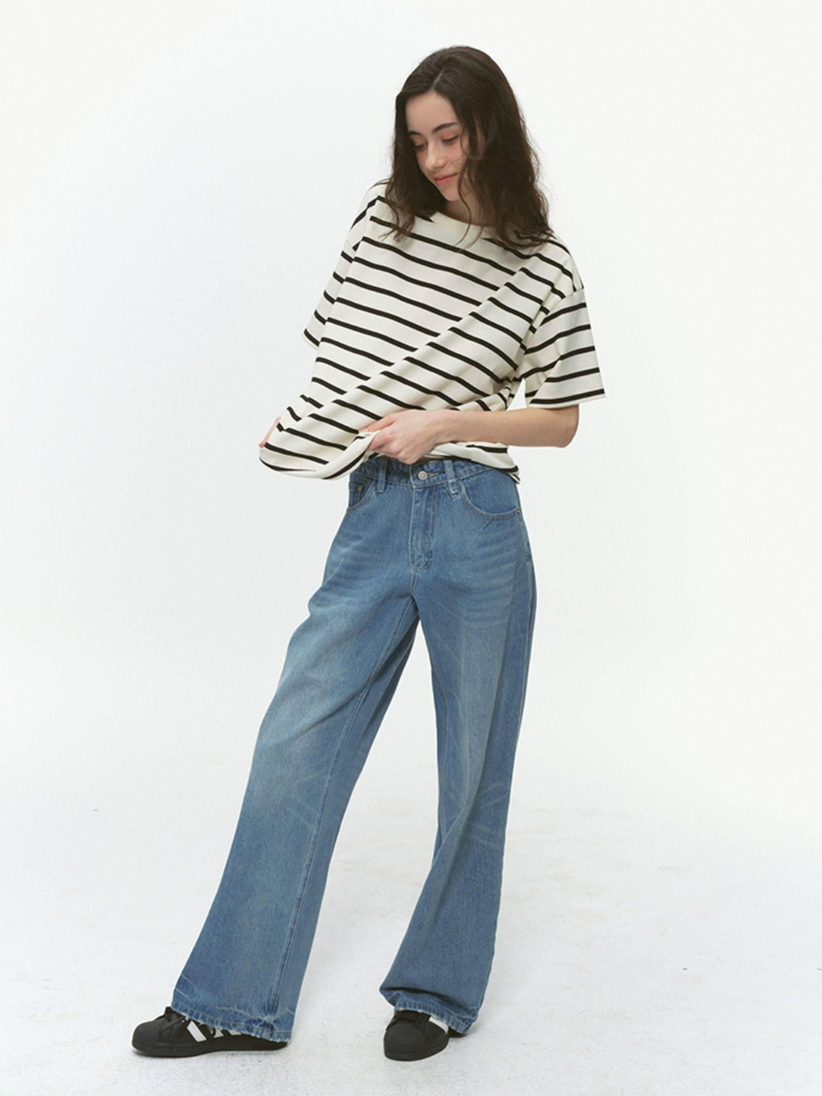 Country Moment Washed Printed Mid Rise Loose Five Pocket Casual Denim Blue Wide Leg Jeans