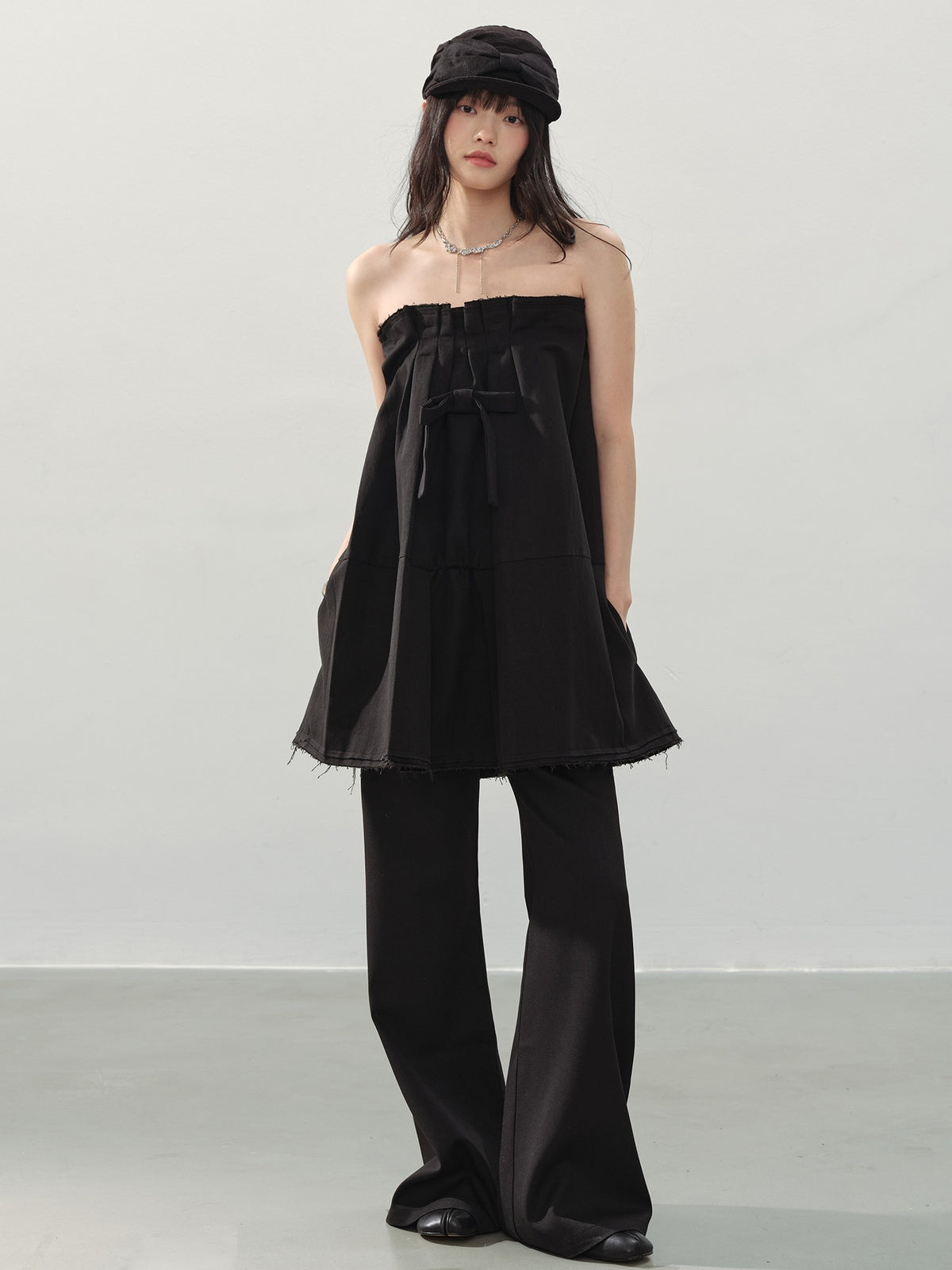 DDGIRL_studio_Slim_Mid_Rise_Washed_Black_Micro_Flare_Zipper_Casual_Women_Straight_Pants_MISSTT