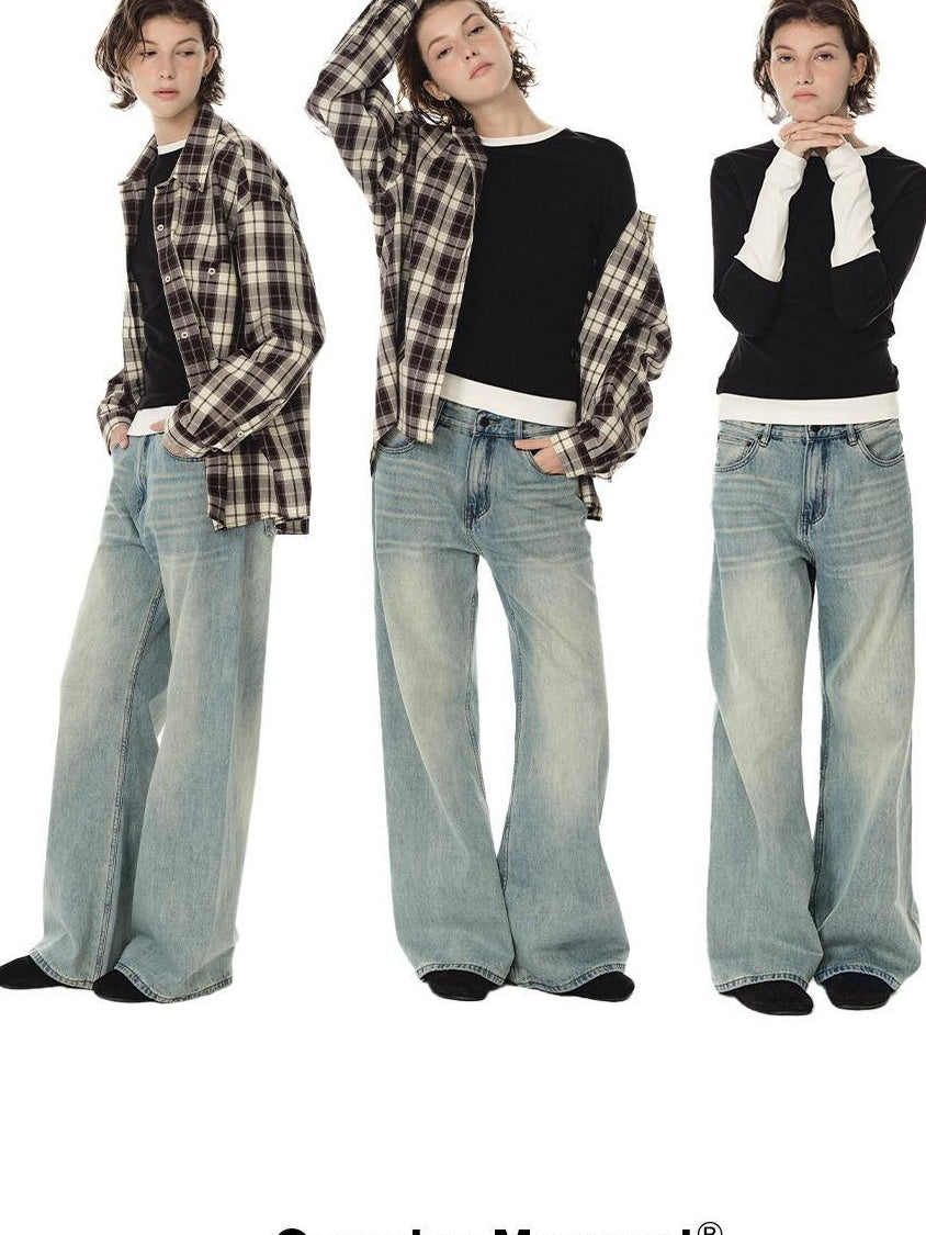 Country Moment Cotton Blend Slight Stretch Mid Rise Relaxed Light Wash Straight Leg Jeans