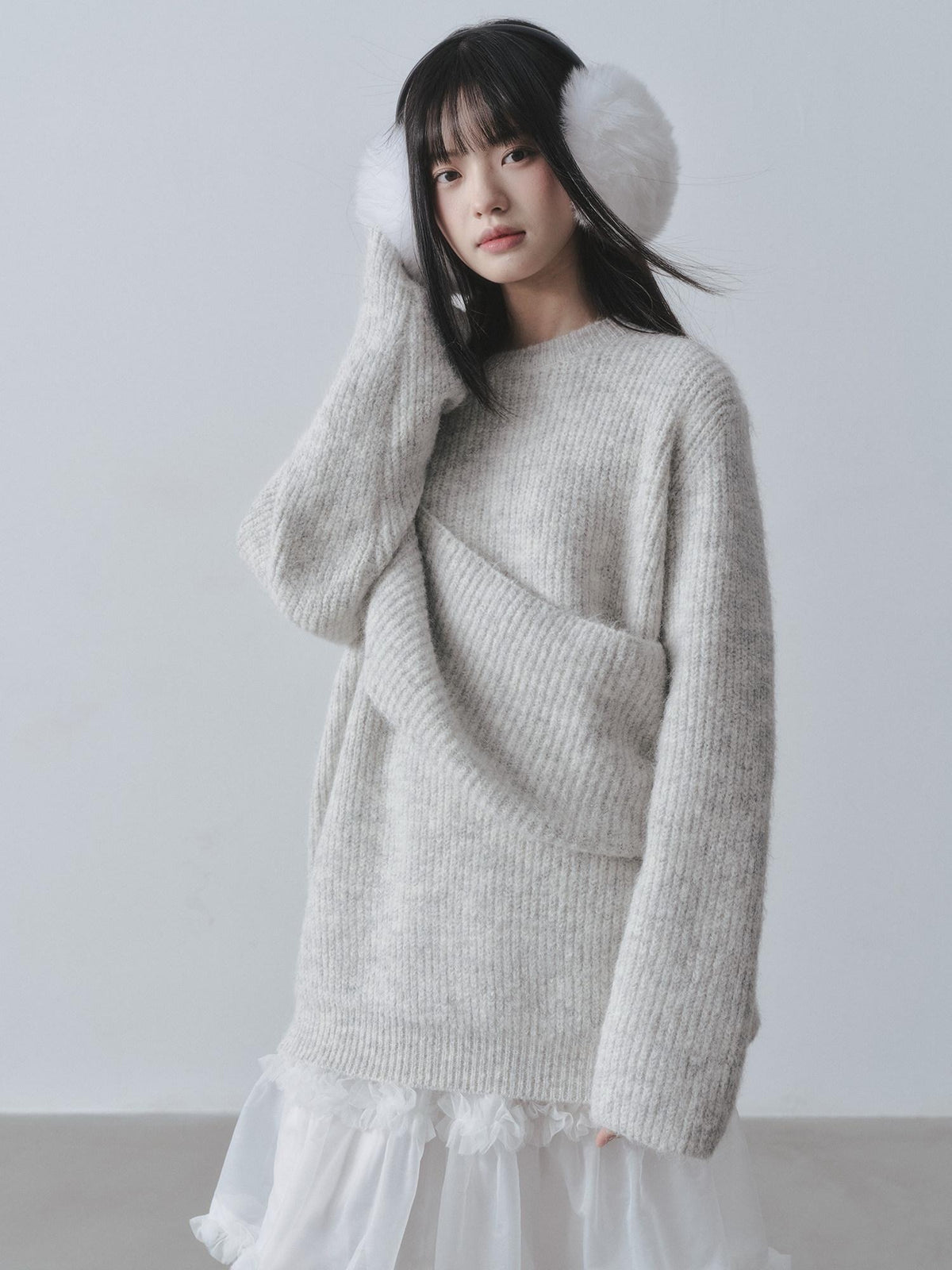DDGIRL studio Ultra Soft Relaxed Patchwork Round Neck Women Light Gray Knit Sweaters