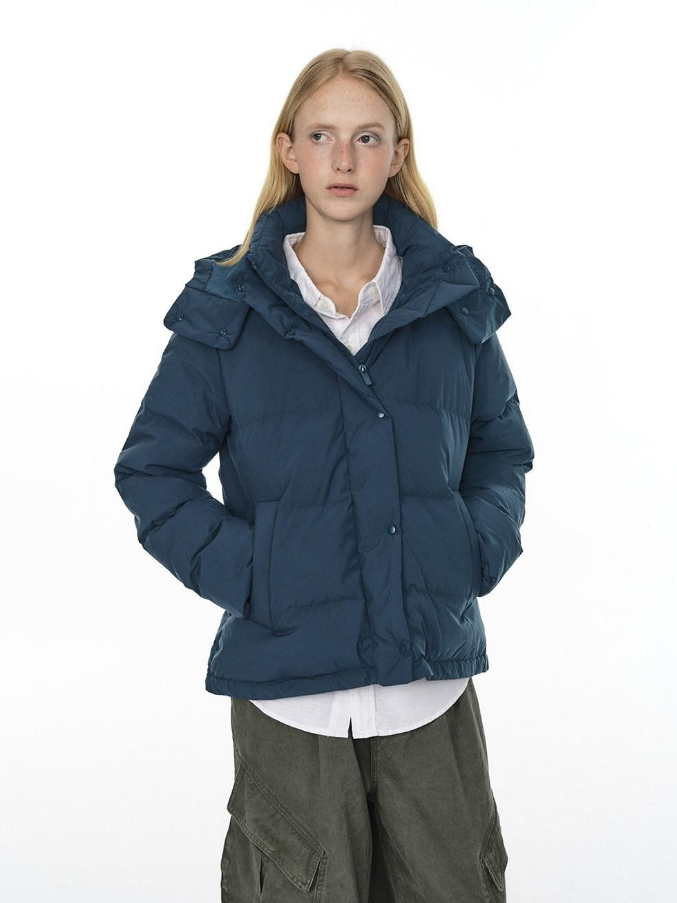 Country Moment 650Fp White Duck Down Cozy Cropped Detachable Hood Women Zipper Down Jackets