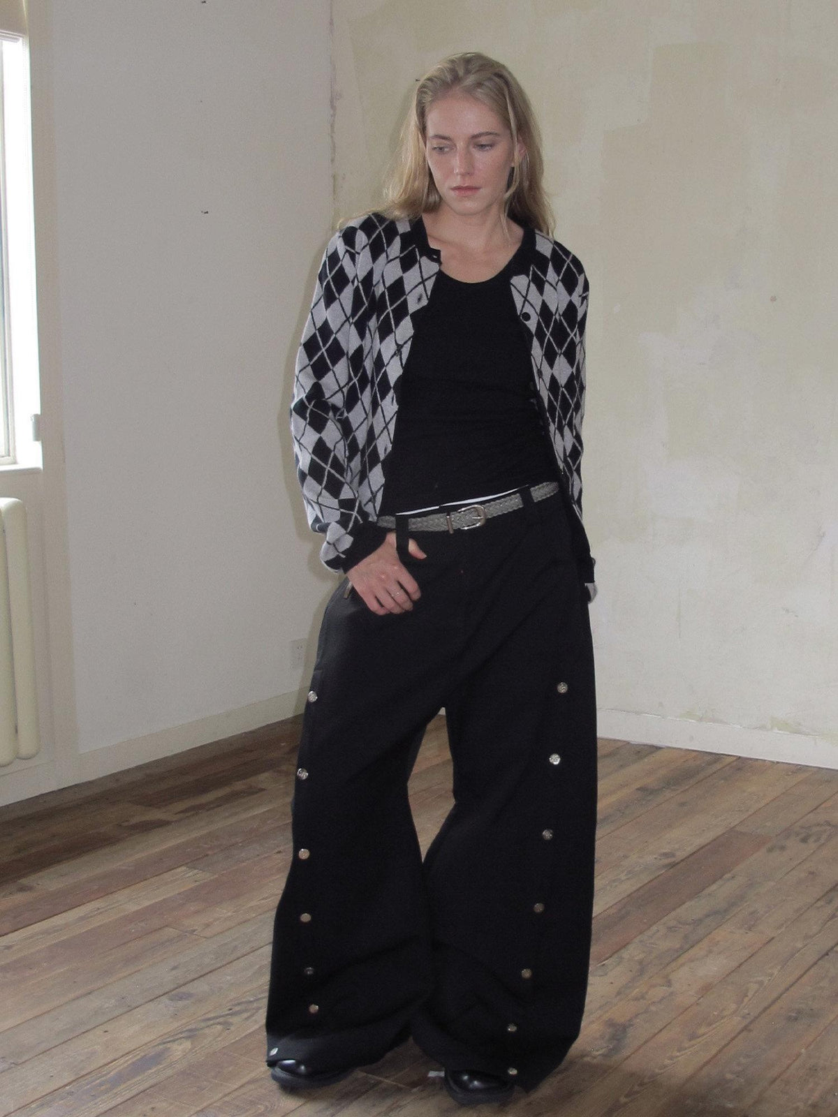 CasseSango Comfortable Loose Mid Rise Urban Chic Youth Everyday Solid Black Wide Leg Pants