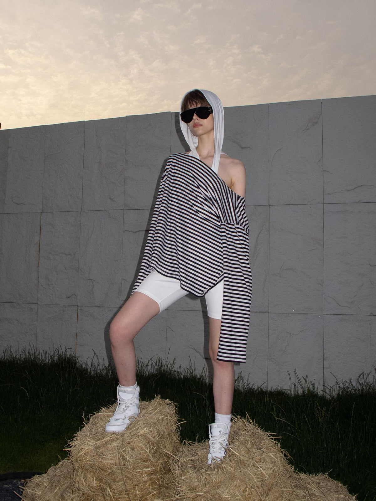 CasseSango Quick Dry Loose Hooded Asymmetric Women Striped Cross Print Long Sleeve T-Shirts