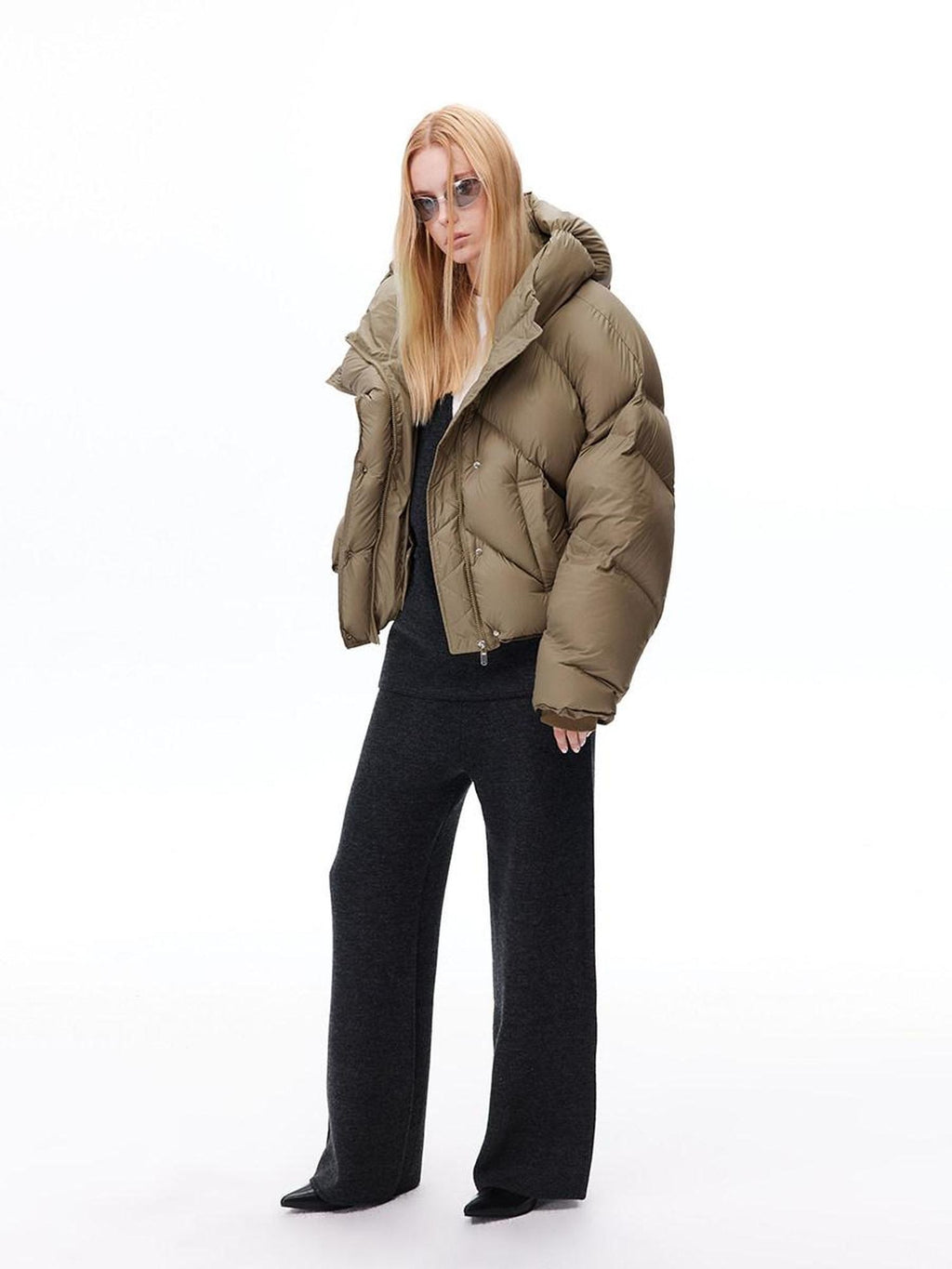 LoalaOffice 90% White Duck Down Hooded Short Straight Fit Street Women Jacket Outerwear