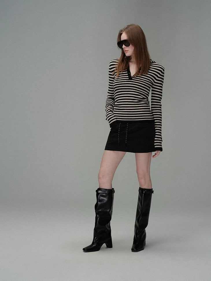 LoalaOffice Acrylic Slim Fit V Neck Button Black White Striped Long Sleeve Women Tops