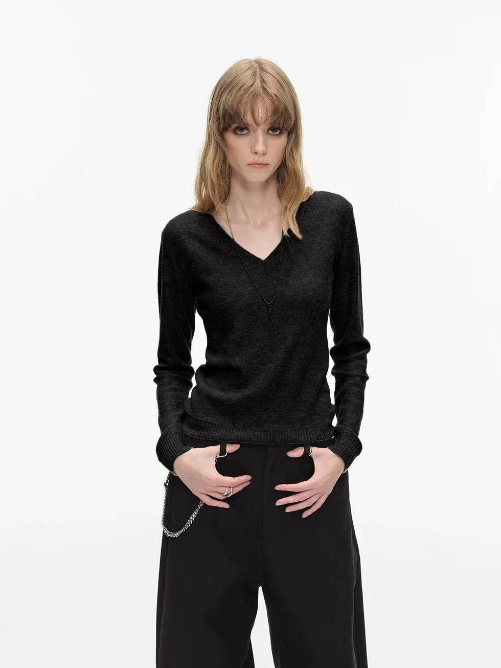 Country Moment Soft Wool Blend Slim Fit American V-neck Women Casual Knit Sweaters