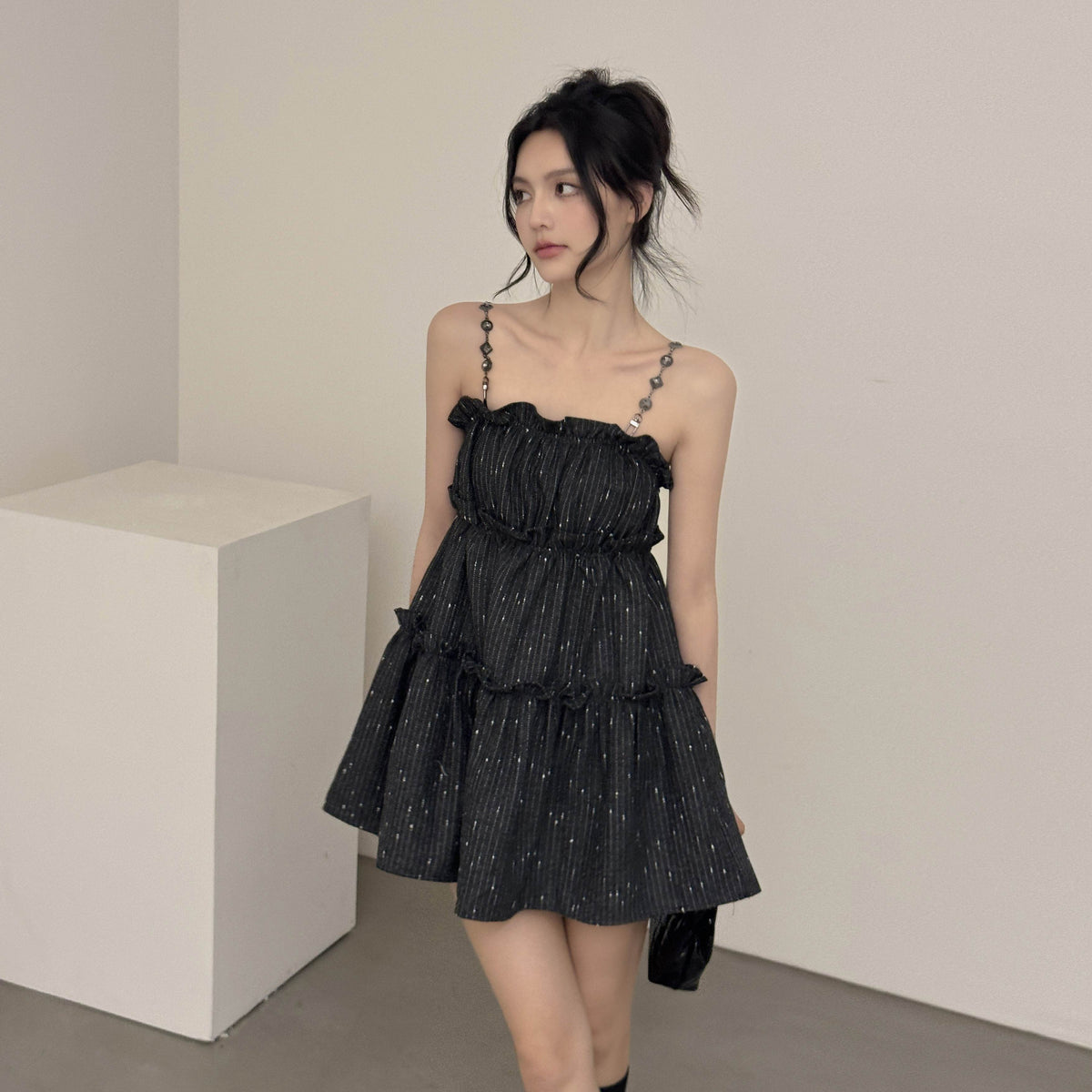 DDGIRL_studio_Shape_Retain_Strappy_A_Line_Loose_Waist_Black_Poly_Wool_Blend_Mini_Dresses_MISSTT