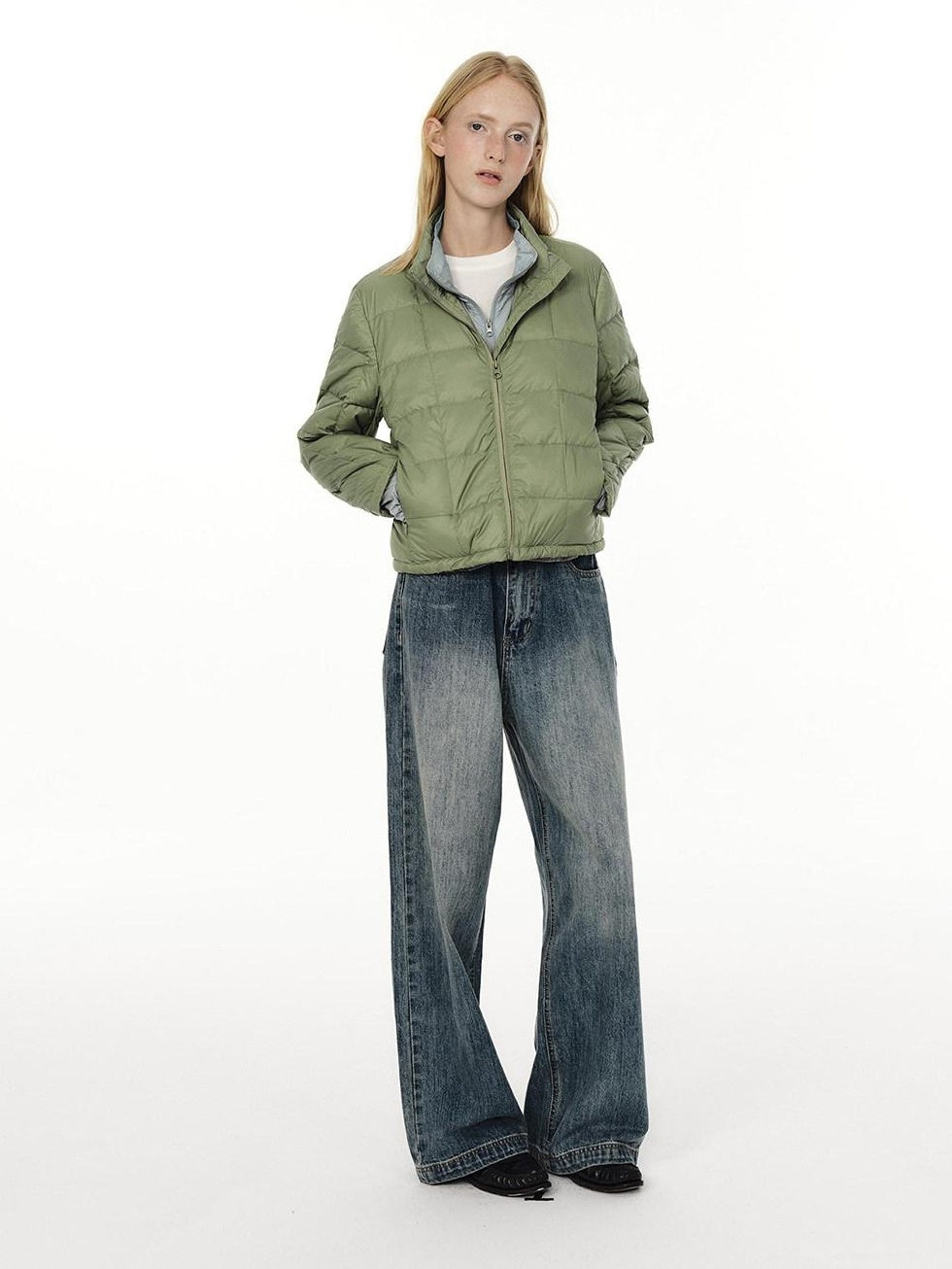 Country Moment Lightweight 650Fp White Duck Down Patchwork Short Stand Collar Women Down Jackets