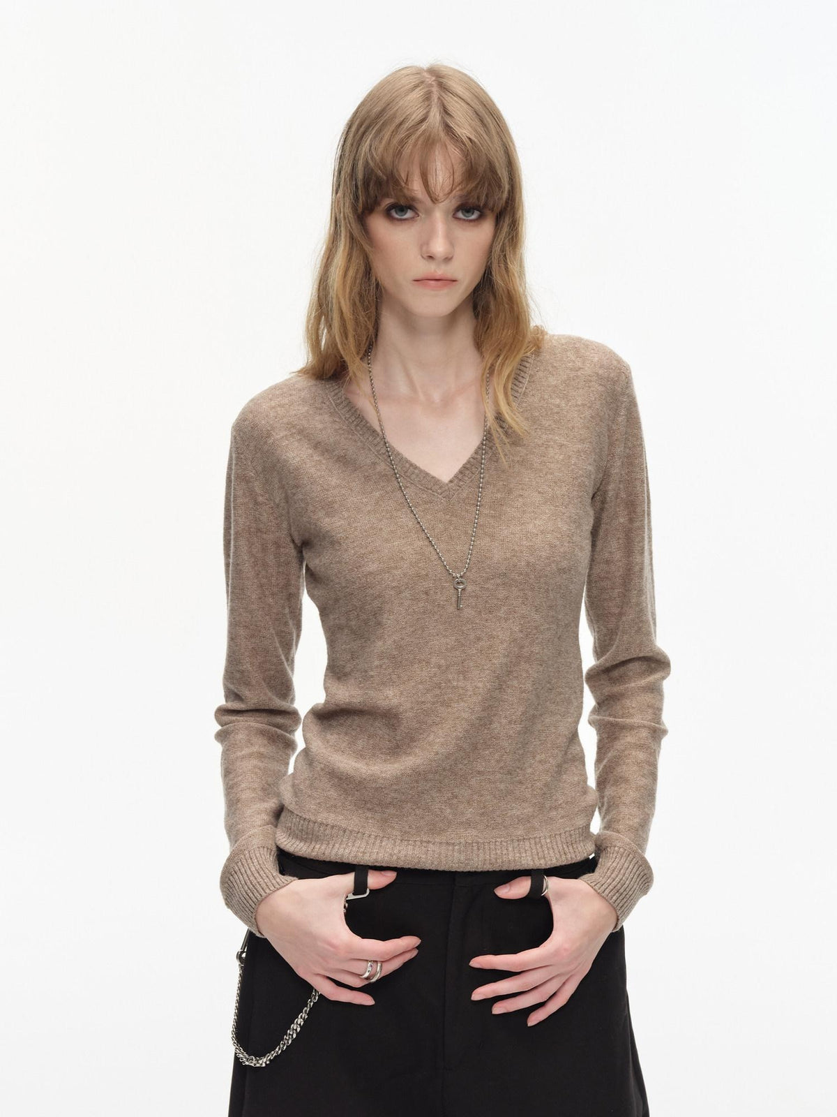 Country Moment Soft Wool Blend Slim Fit American V-neck Women Casual Knit Sweaters