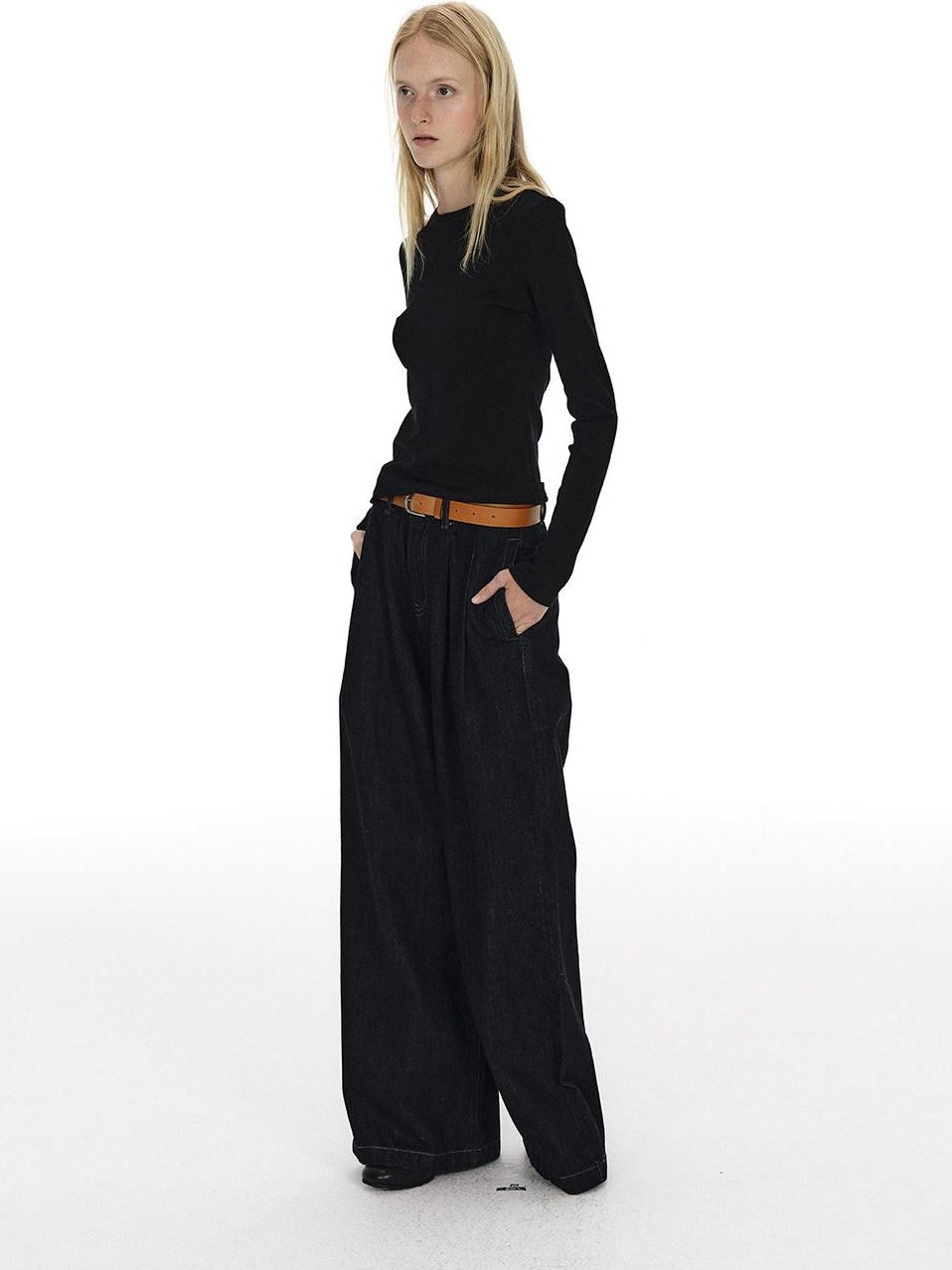 Country Moment Mid Rise Pure Cotton Raw Denim Casual Zip Fly Unisex Daily Wear Wide Leg Jeans