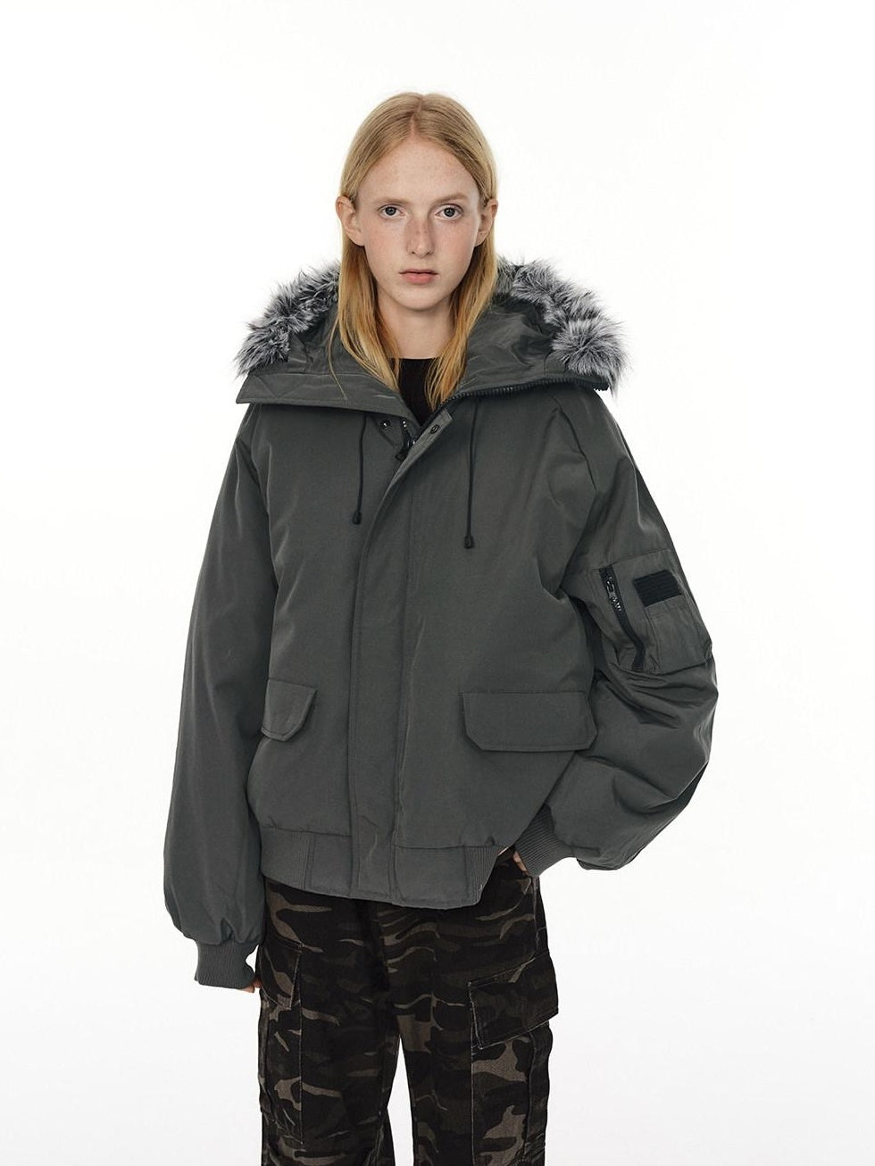 Country Moment 650Fp White Duck Down Hooded Fur Collar Waterproof Unisex Casual Down Jackets
