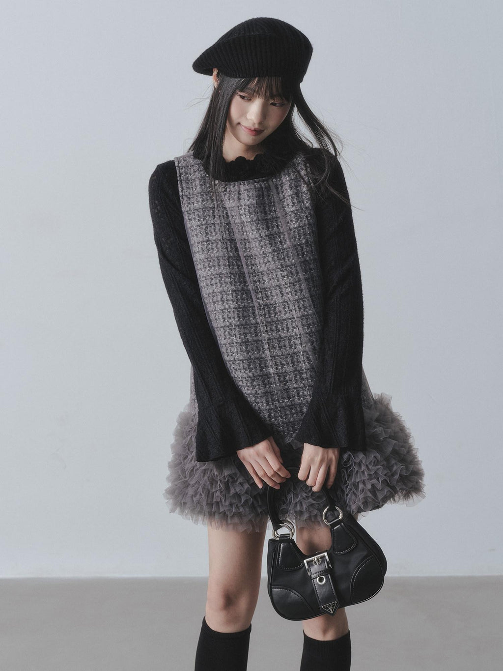 DDGIRL studio Ultra Soft Slim Lace Hollow Knit Pullover Gentle Bloom Daily Sweaters