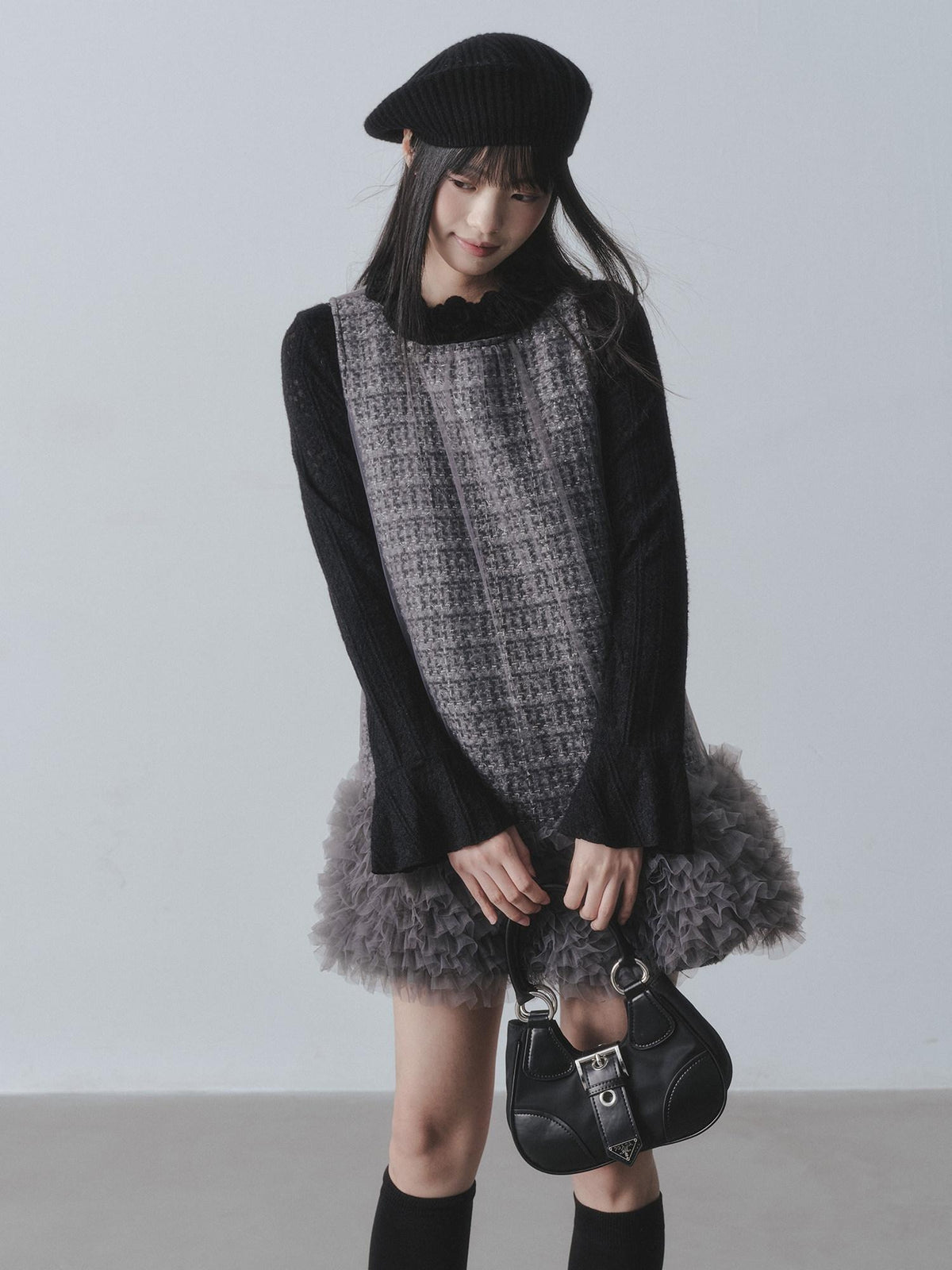 DDGIRL studio Ultra Soft Slim Lace Hollow Knit Pullover Gentle Bloom Daily Sweaters