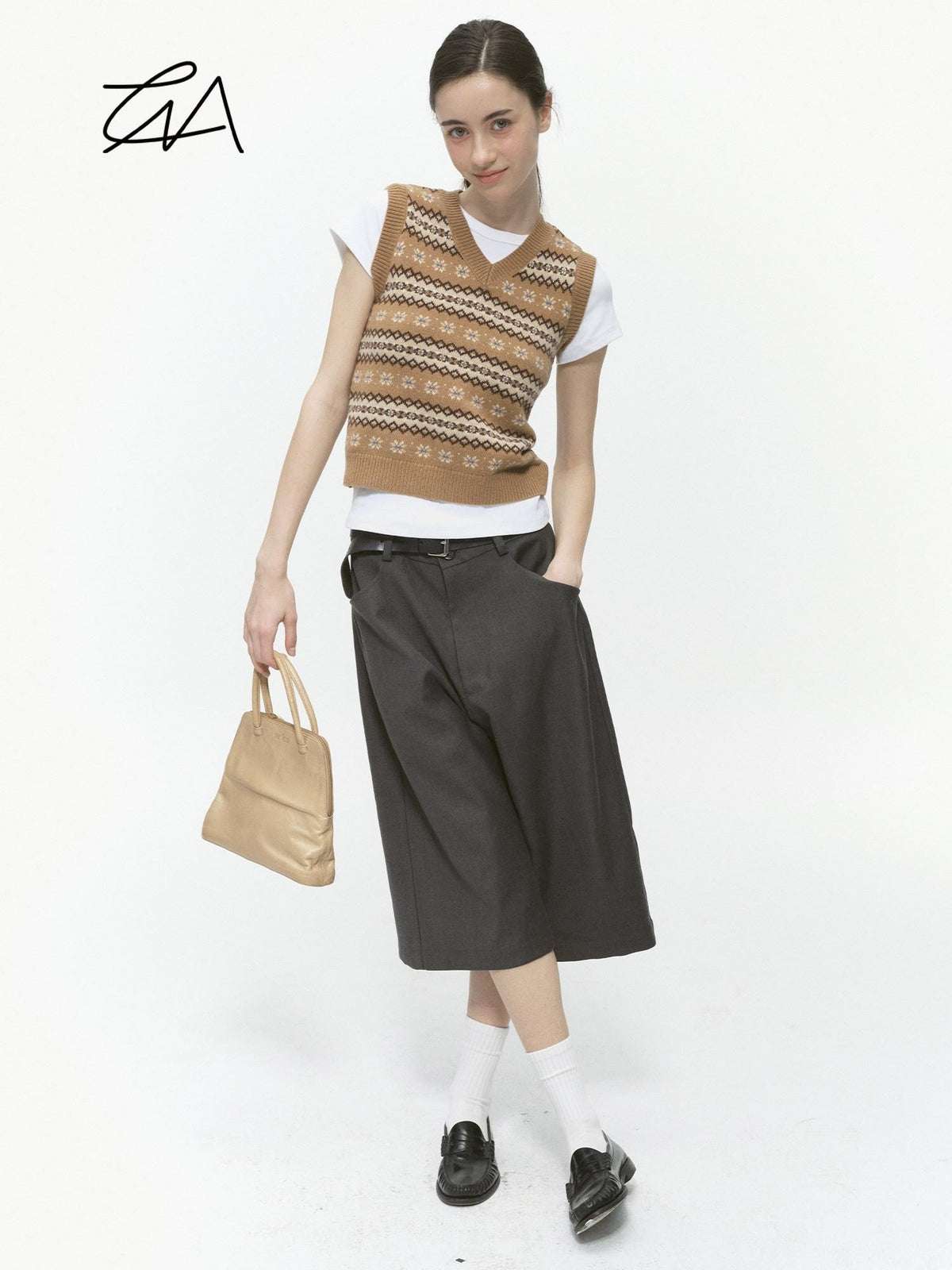 Country Moment Pure Wool V-neck Striped Vest Office Layering Buttonless Dusty Camel Sweaters