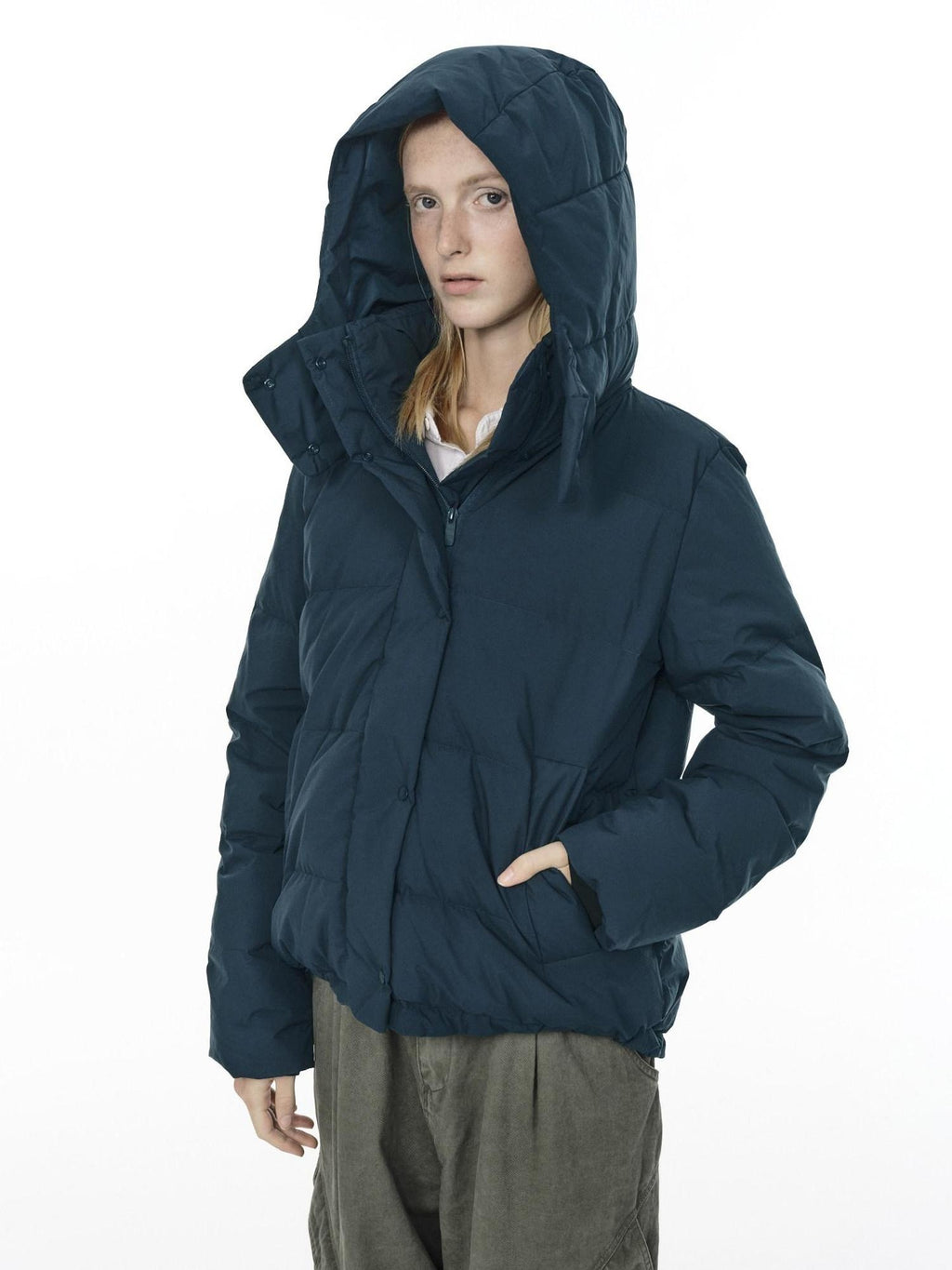 Country Moment 650Fp White Duck Down Cozy Cropped Detachable Hood Women Zipper Down Jackets