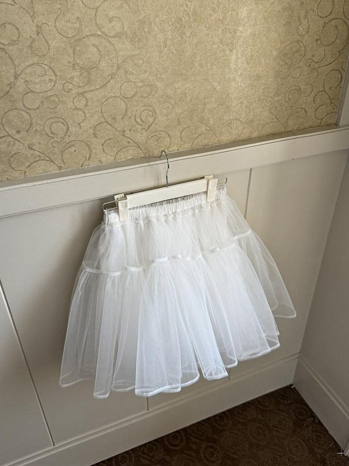 DDGIRL studio Flattering High Waist Lined Office A Line Puff Short White Nylon Mini Skirts