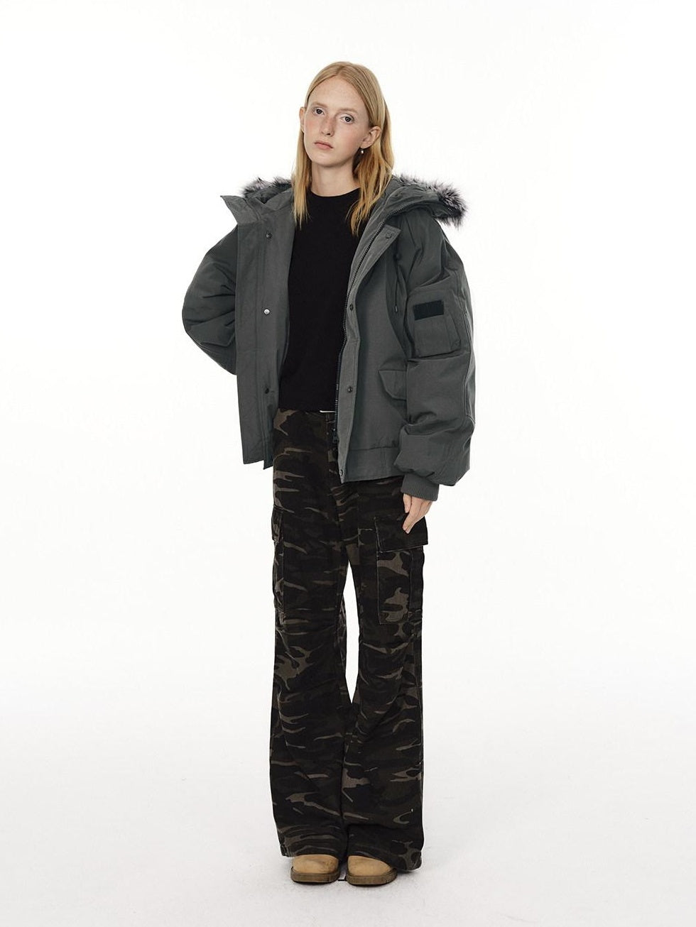 Country Moment 650Fp White Duck Down Hooded Fur Collar Waterproof Unisex Casual Down Jackets