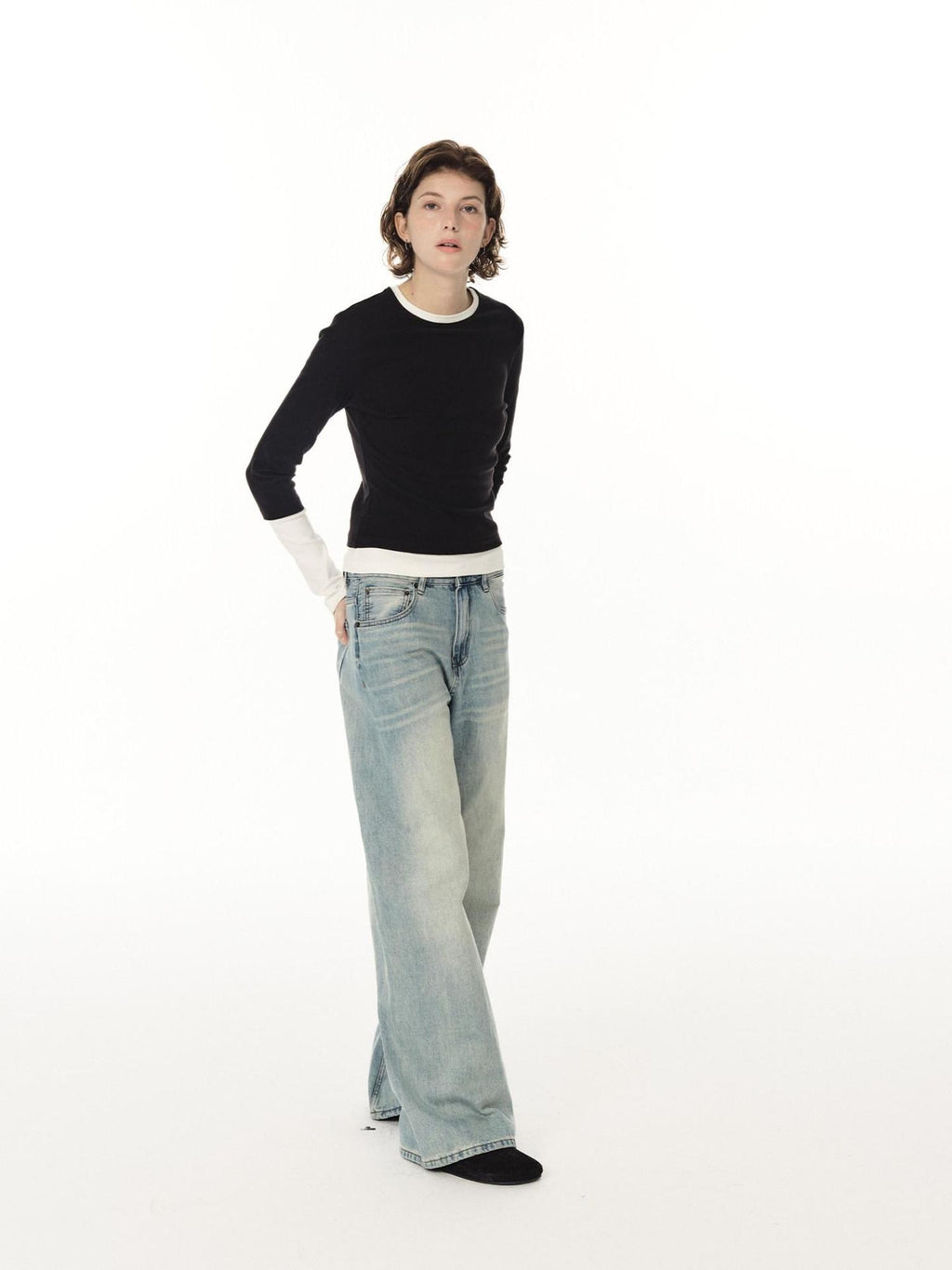Country Moment Cotton Blend Slight Stretch Mid Rise Relaxed Light Wash Straight Leg Jeans